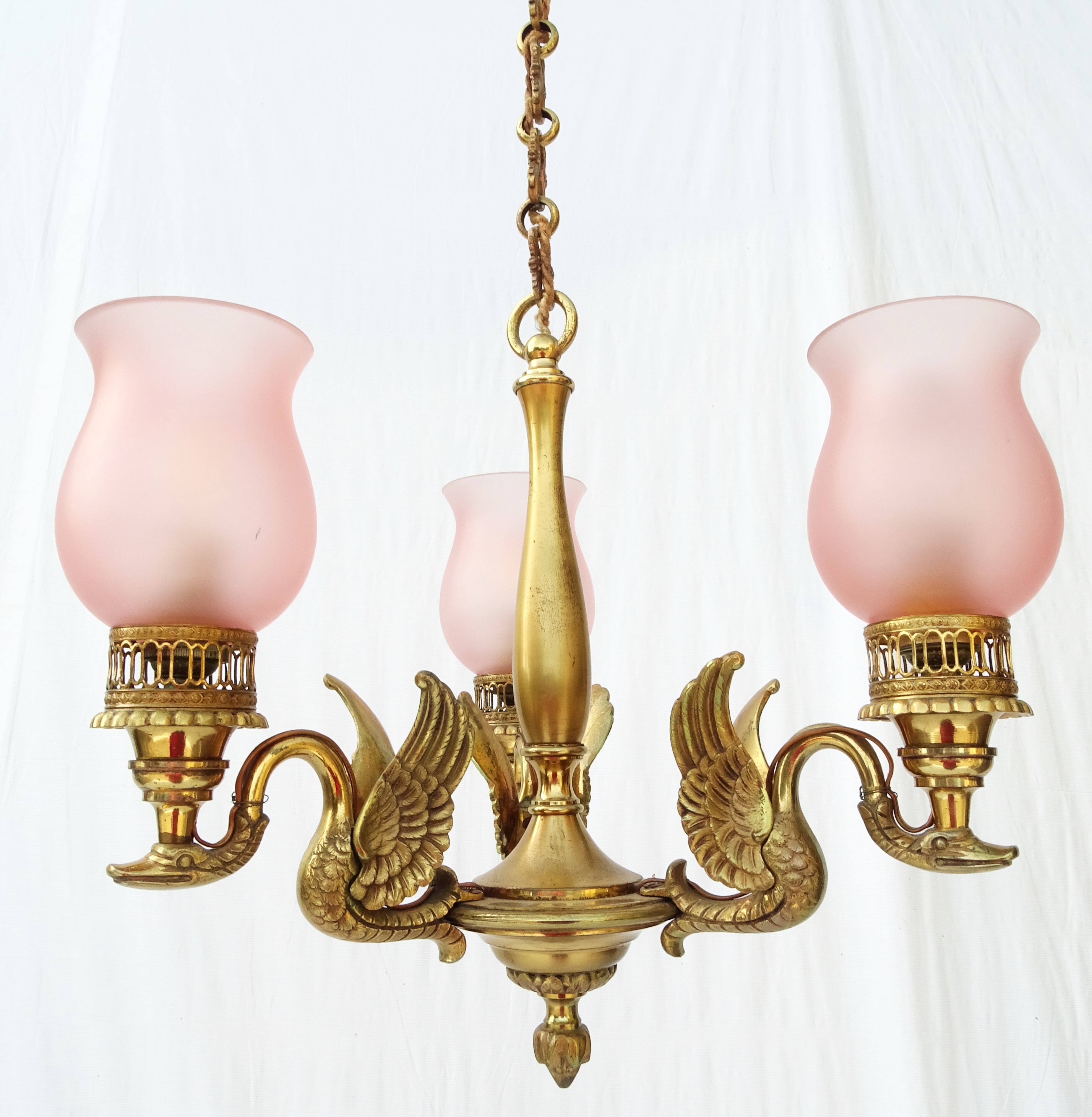 3-branched chandelier in gilded bronze.