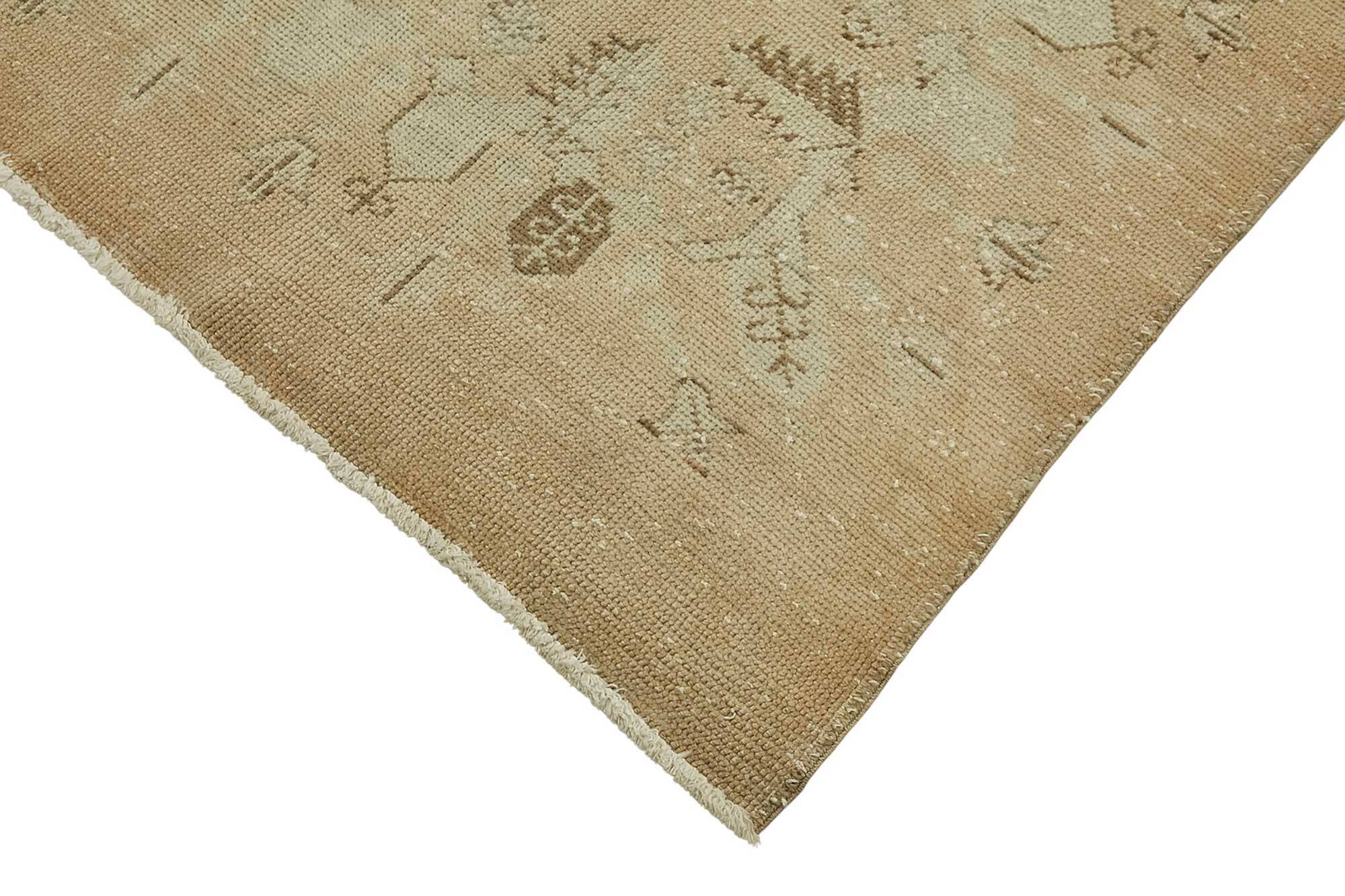 Turkish Vintage Anatolian Rug 202 cm x 302 cm