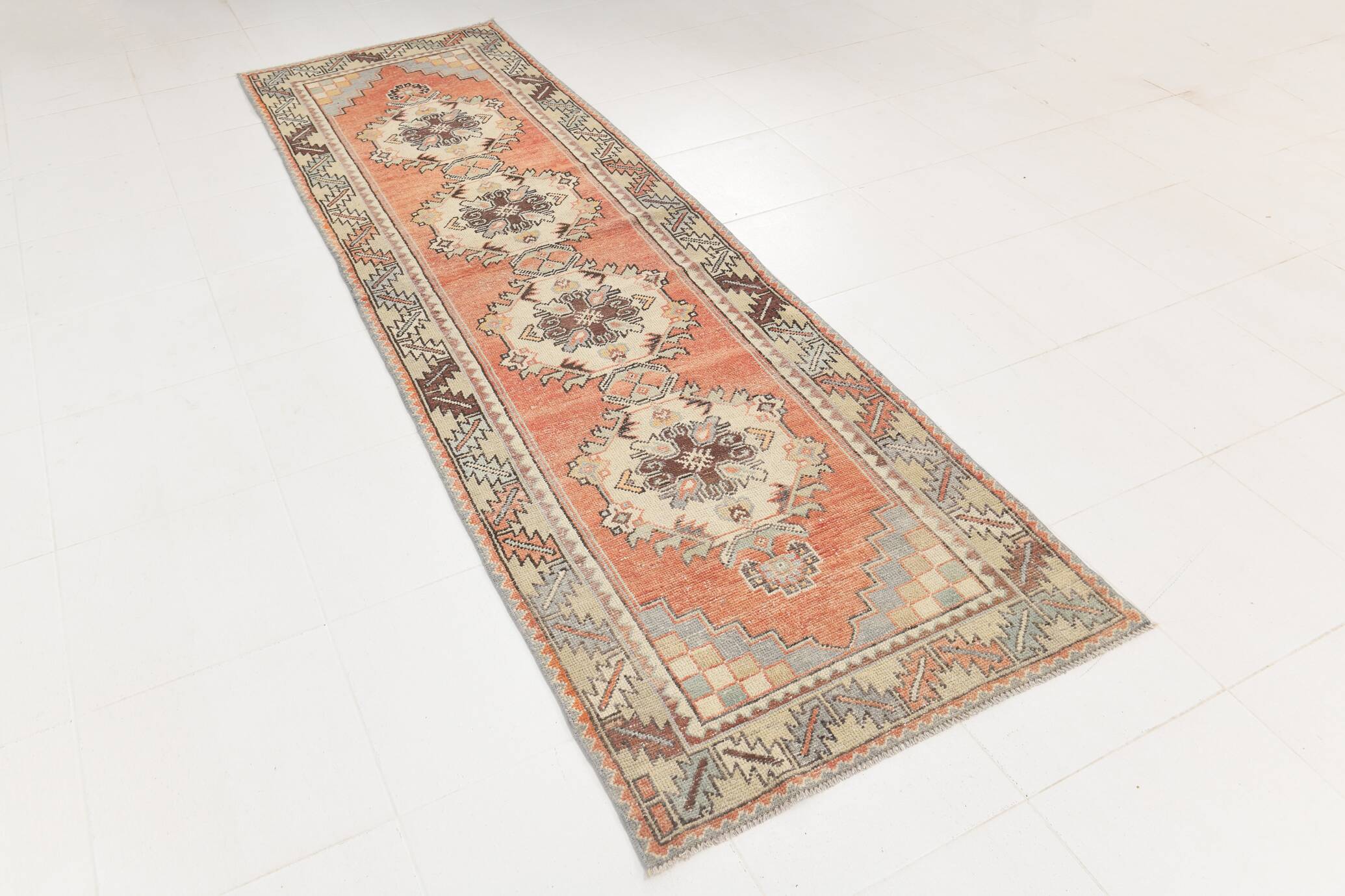 Persian Runner Rug, 91x305Cm