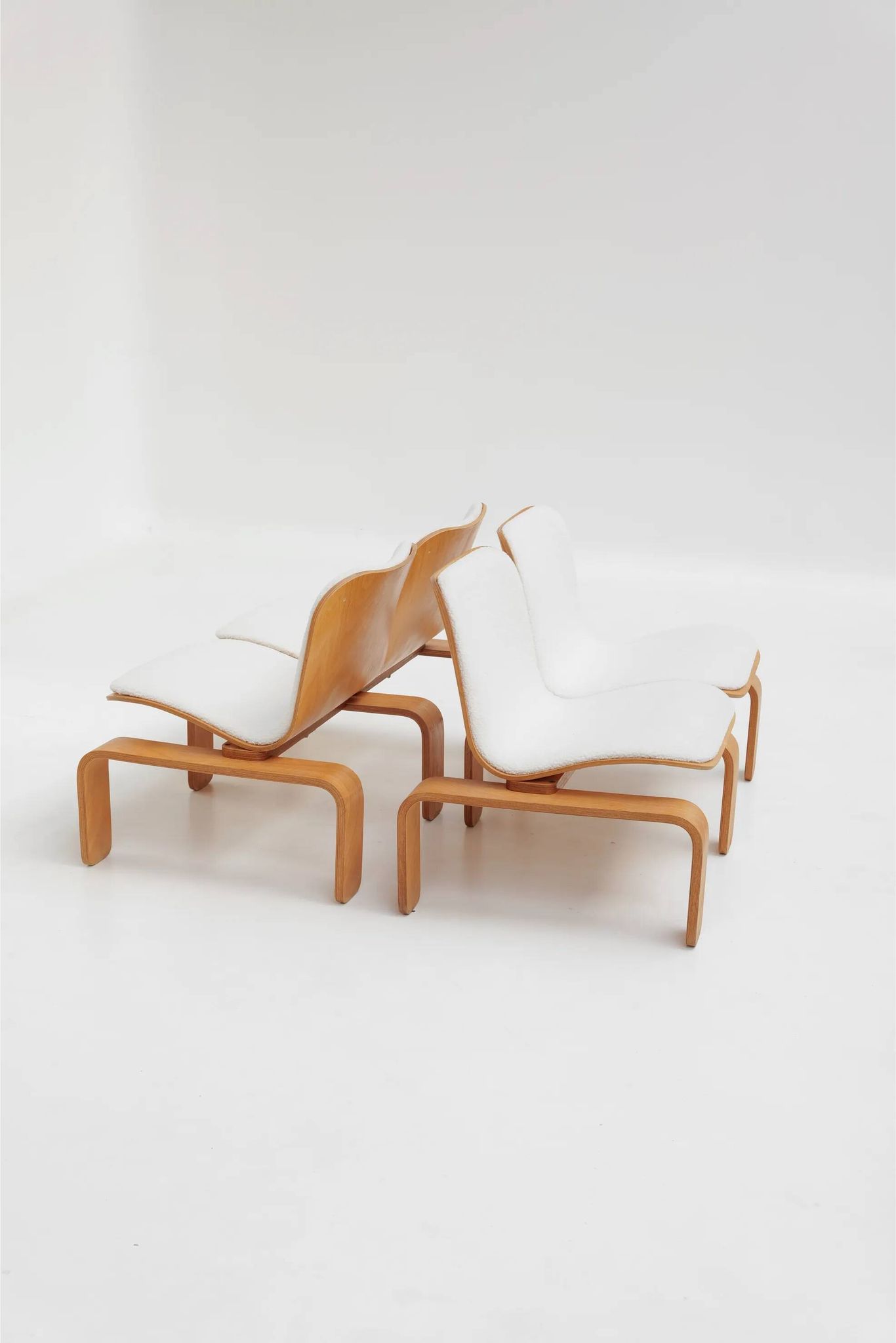 Living room set by Jean-Michel Chaudeurge for Steiner