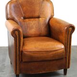Charming and rugged sheepskin leather armchair, large model