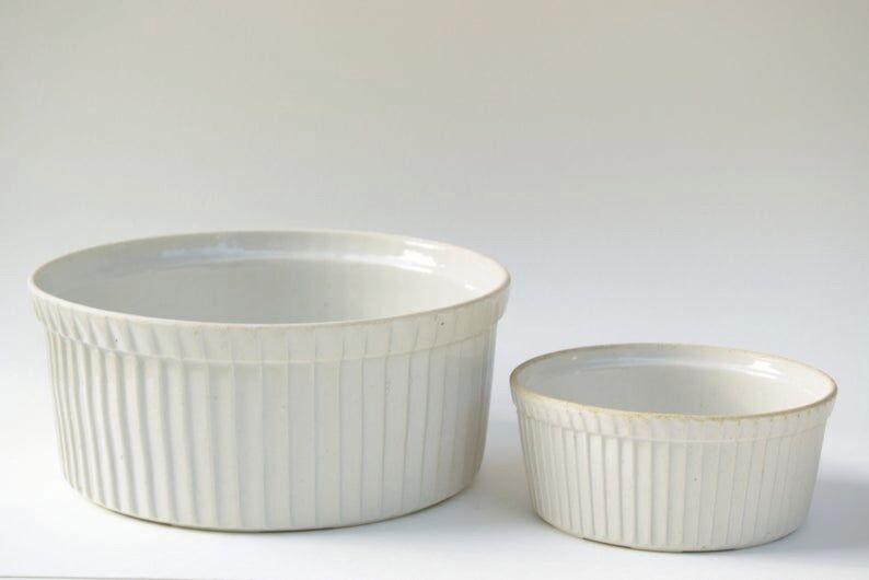 Set of 3 porcelain ramekins
