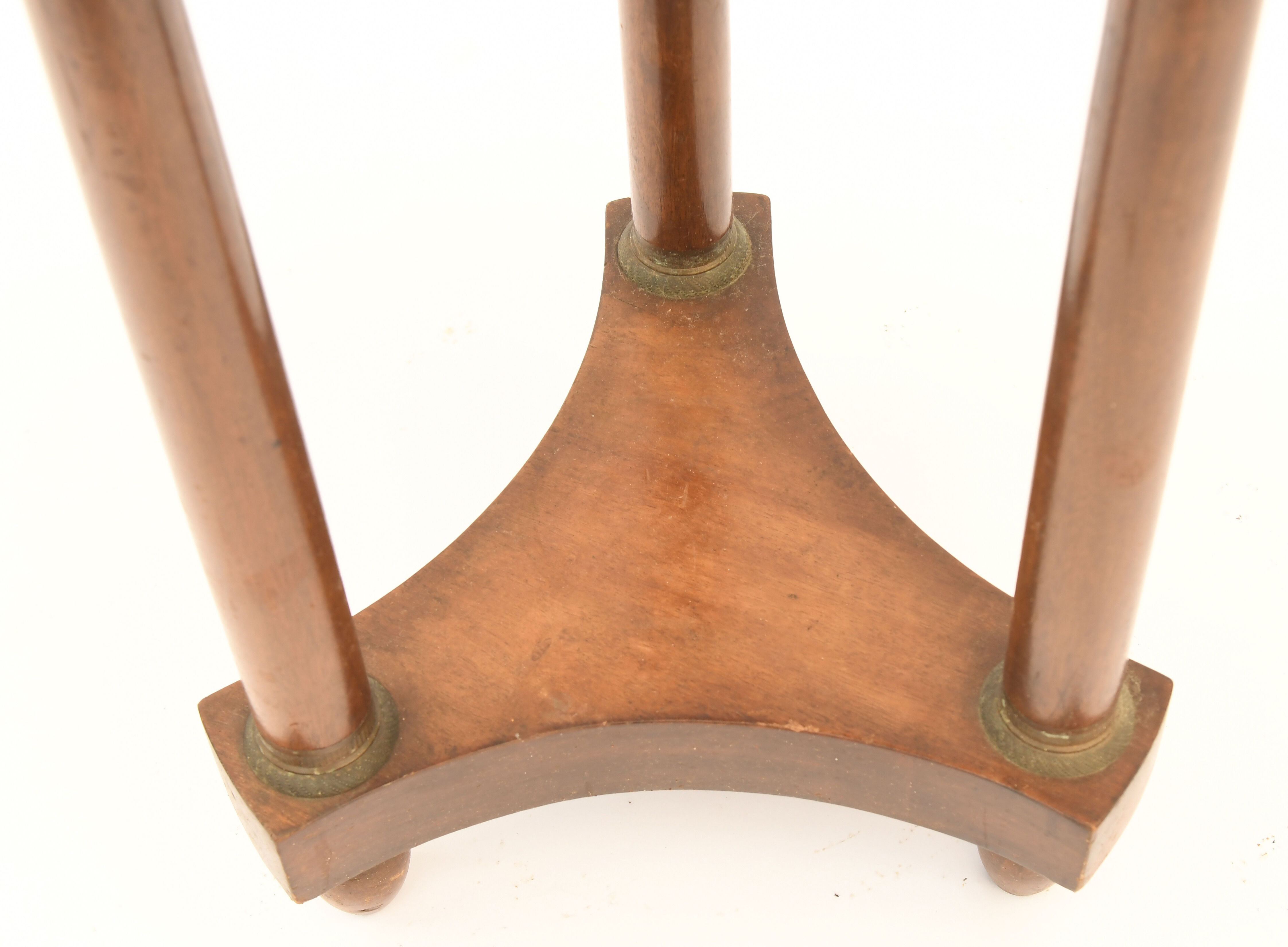 Empire pedestal table