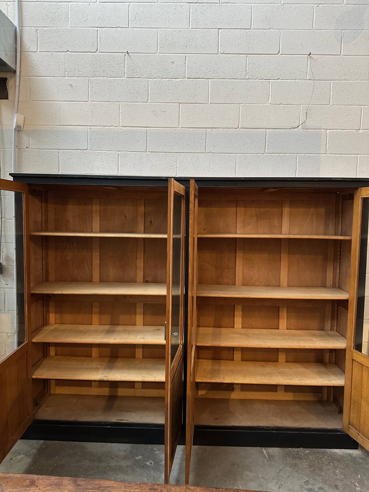 Display cabinet Early 20th century