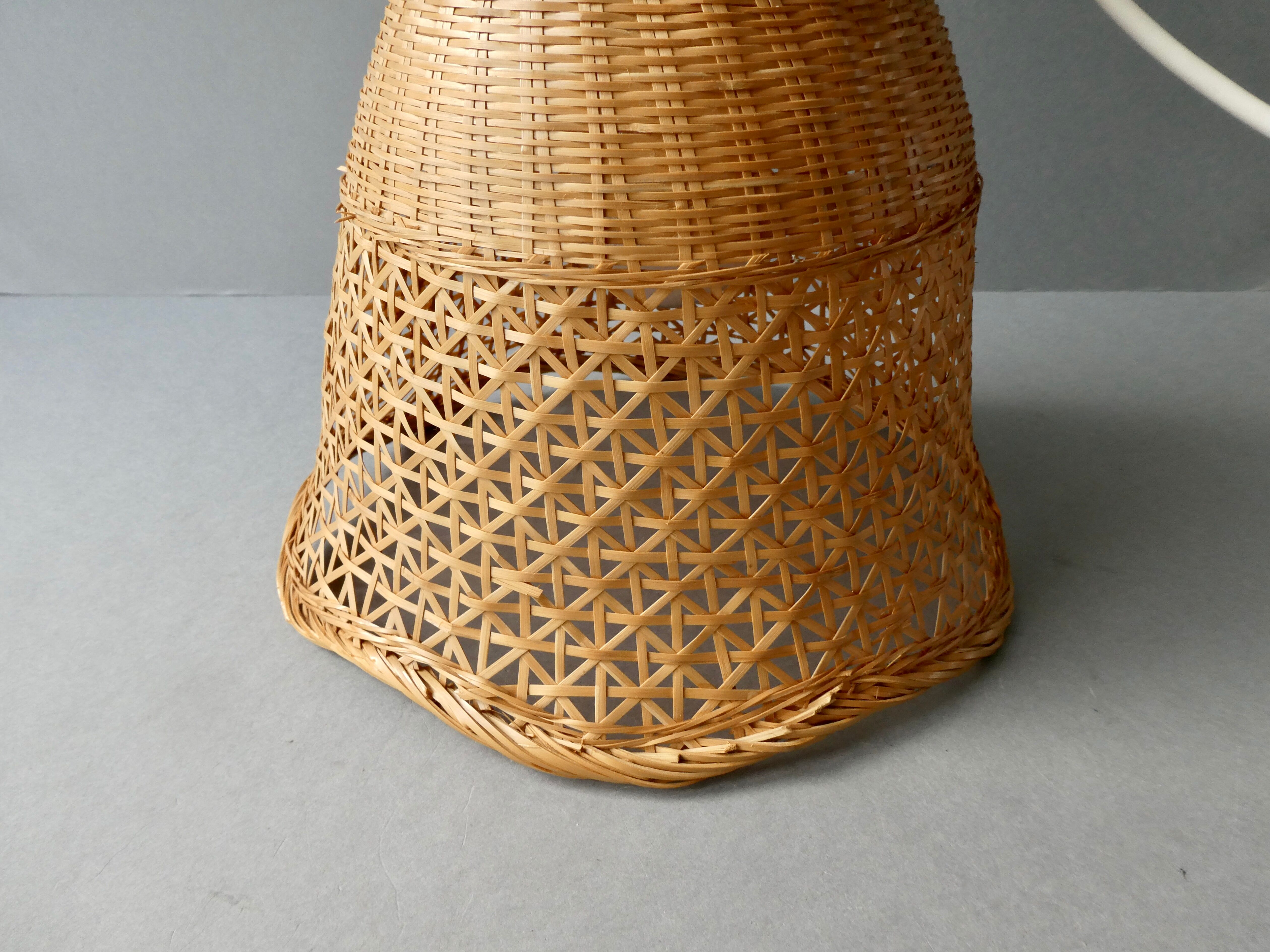 Woven wicker suspension, 70s