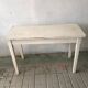 Table blanche en bois