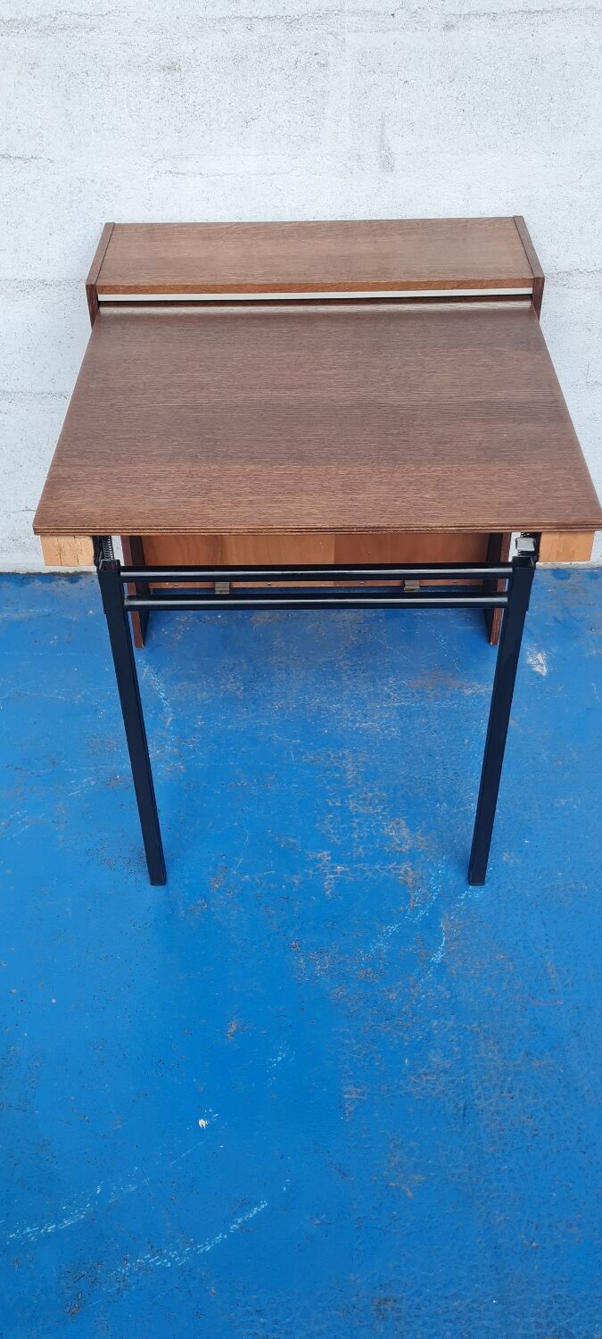 Vintage retractable folding table