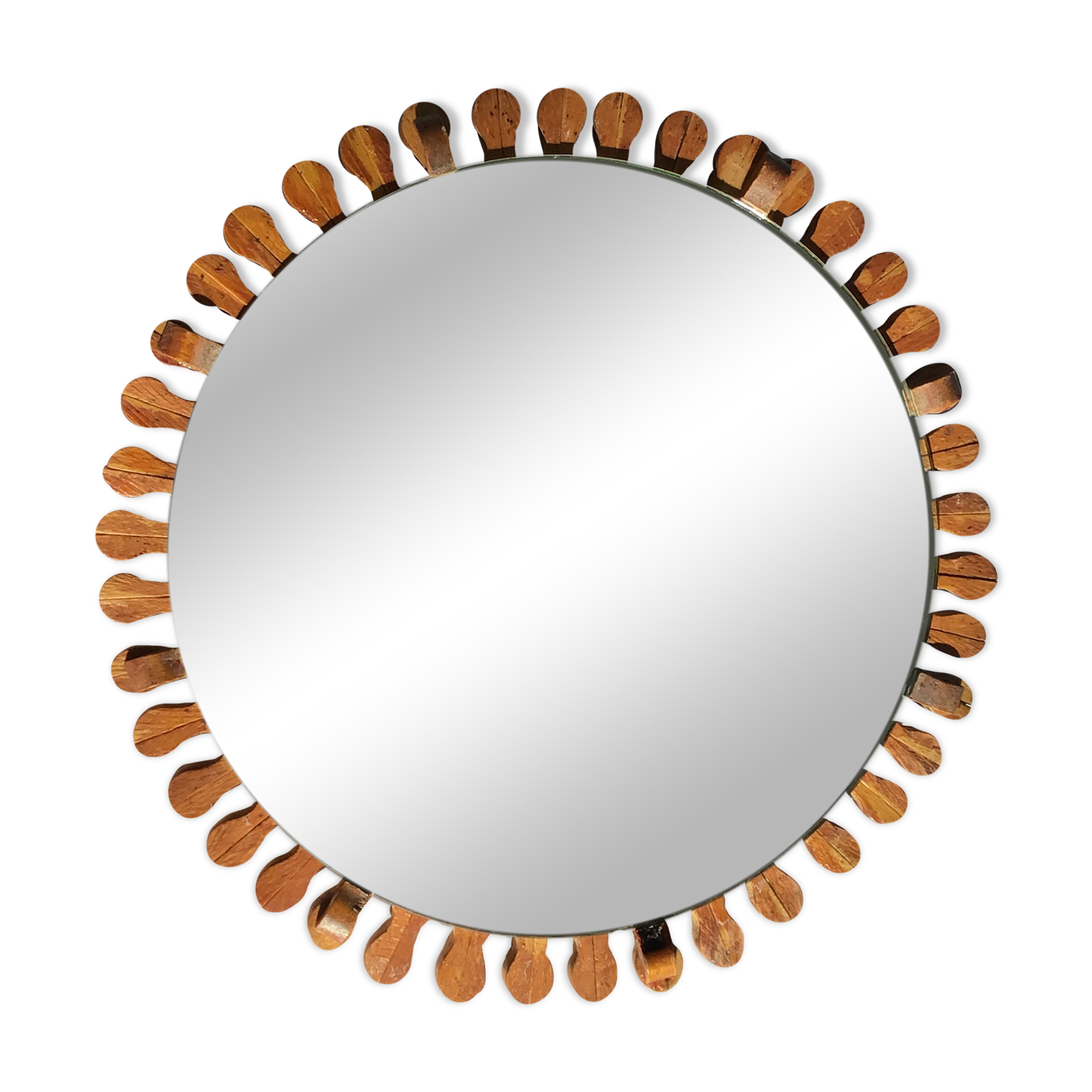 Round mirror edge handcrafted wood petals