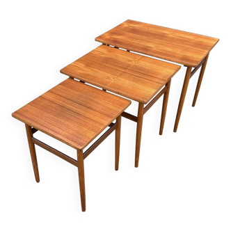 Ensemble de tables ou tables gigognes Mimi du milieu du siècle, Kai Kristiansen, Danemark, 1960