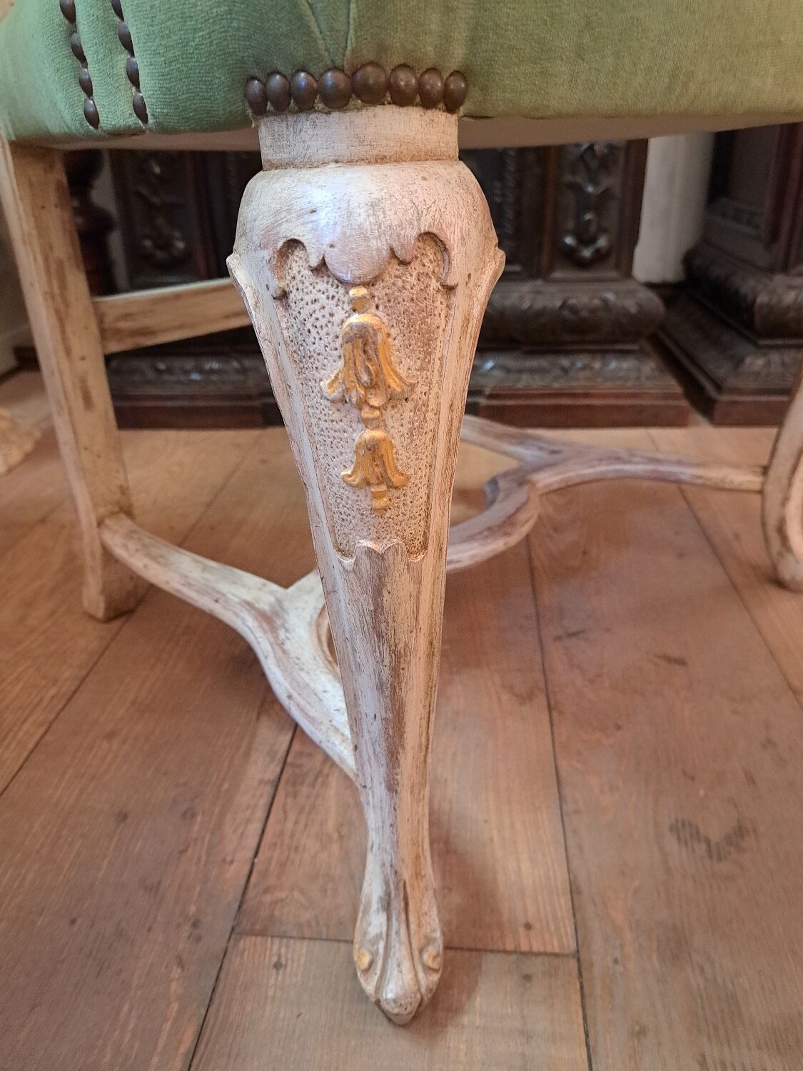 Set of 2 armchairs and 1 baroque style chair