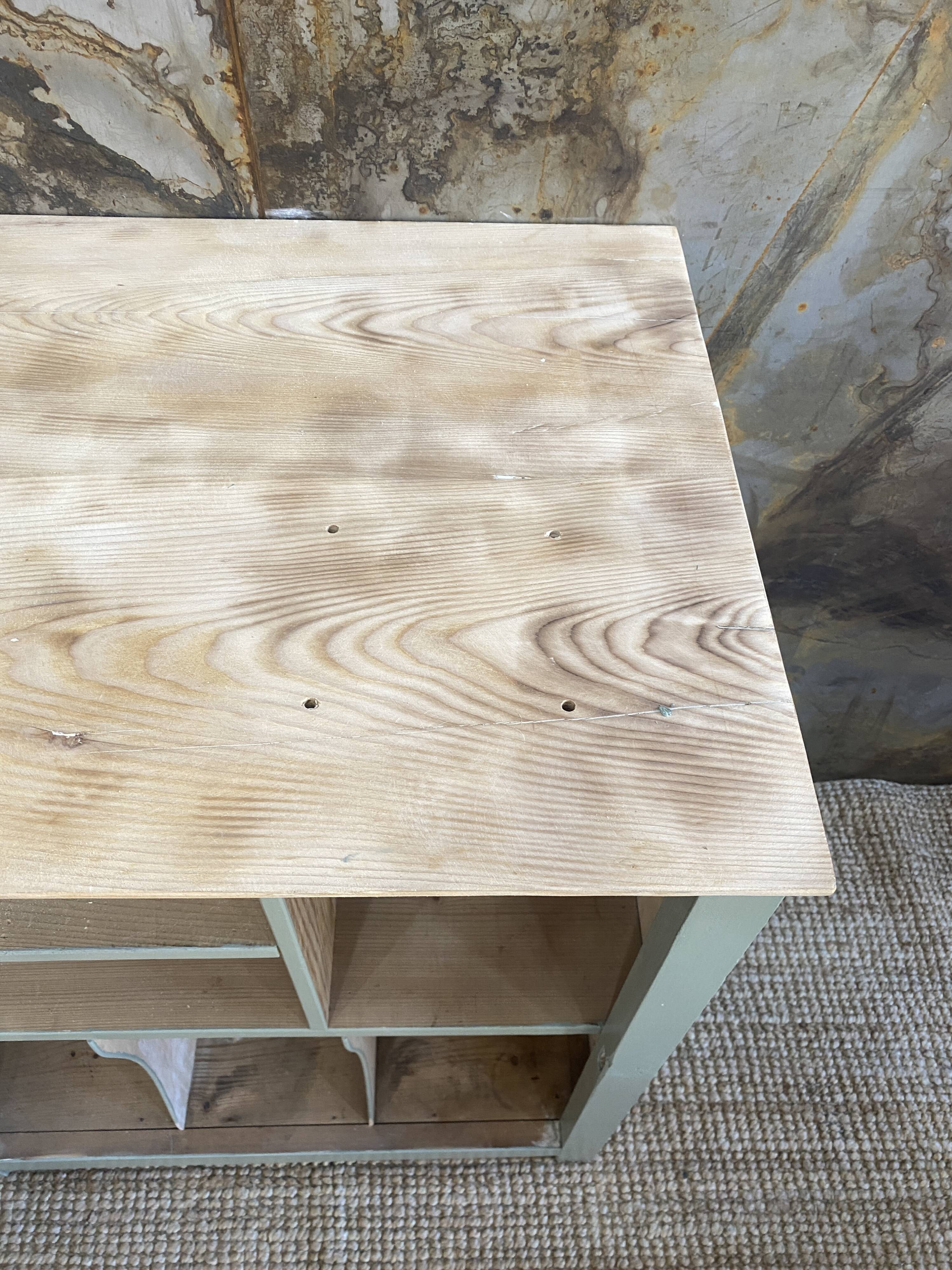 Buffet wood brut & celadon green