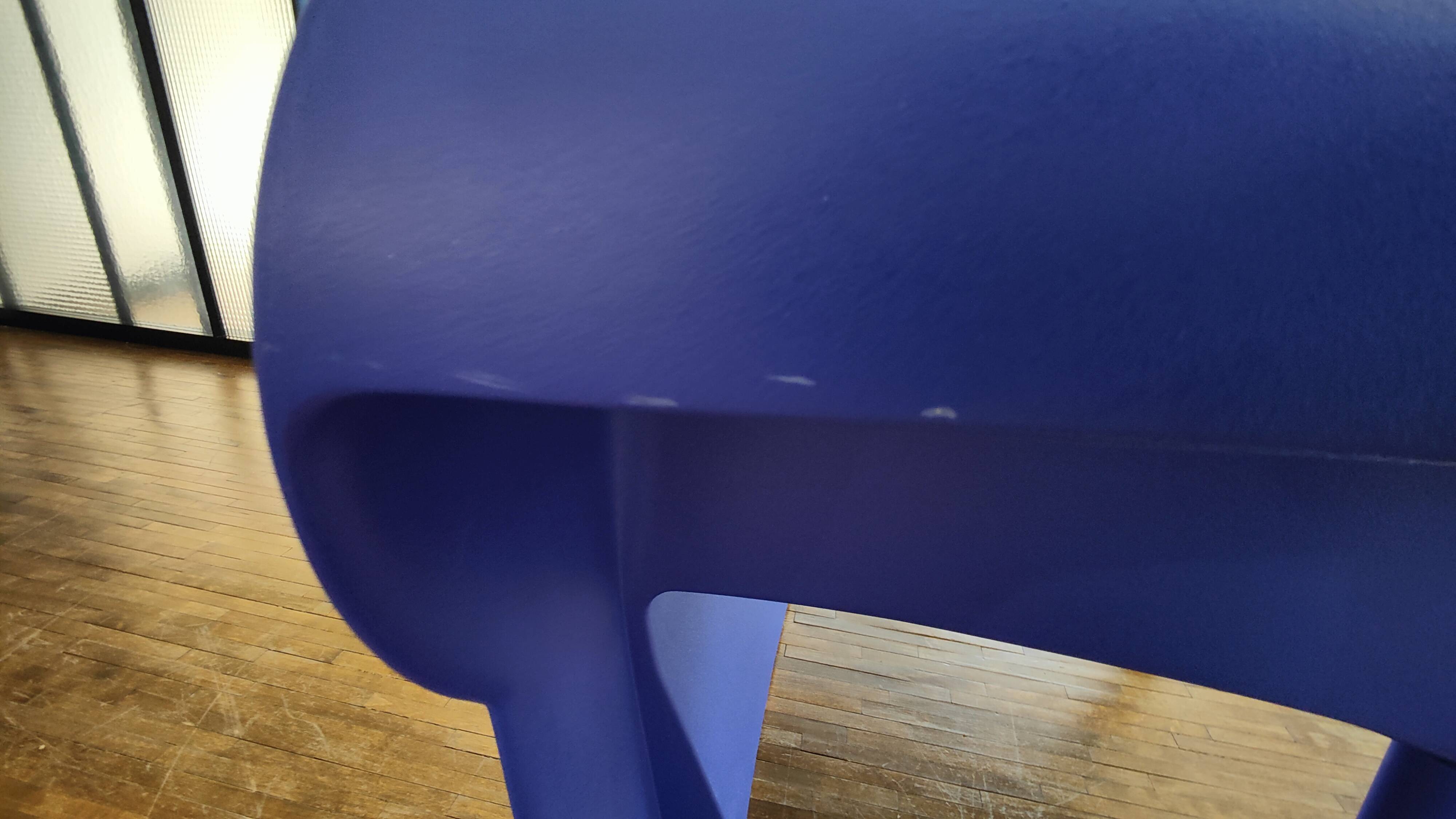 Richard 3 armchair by Stark