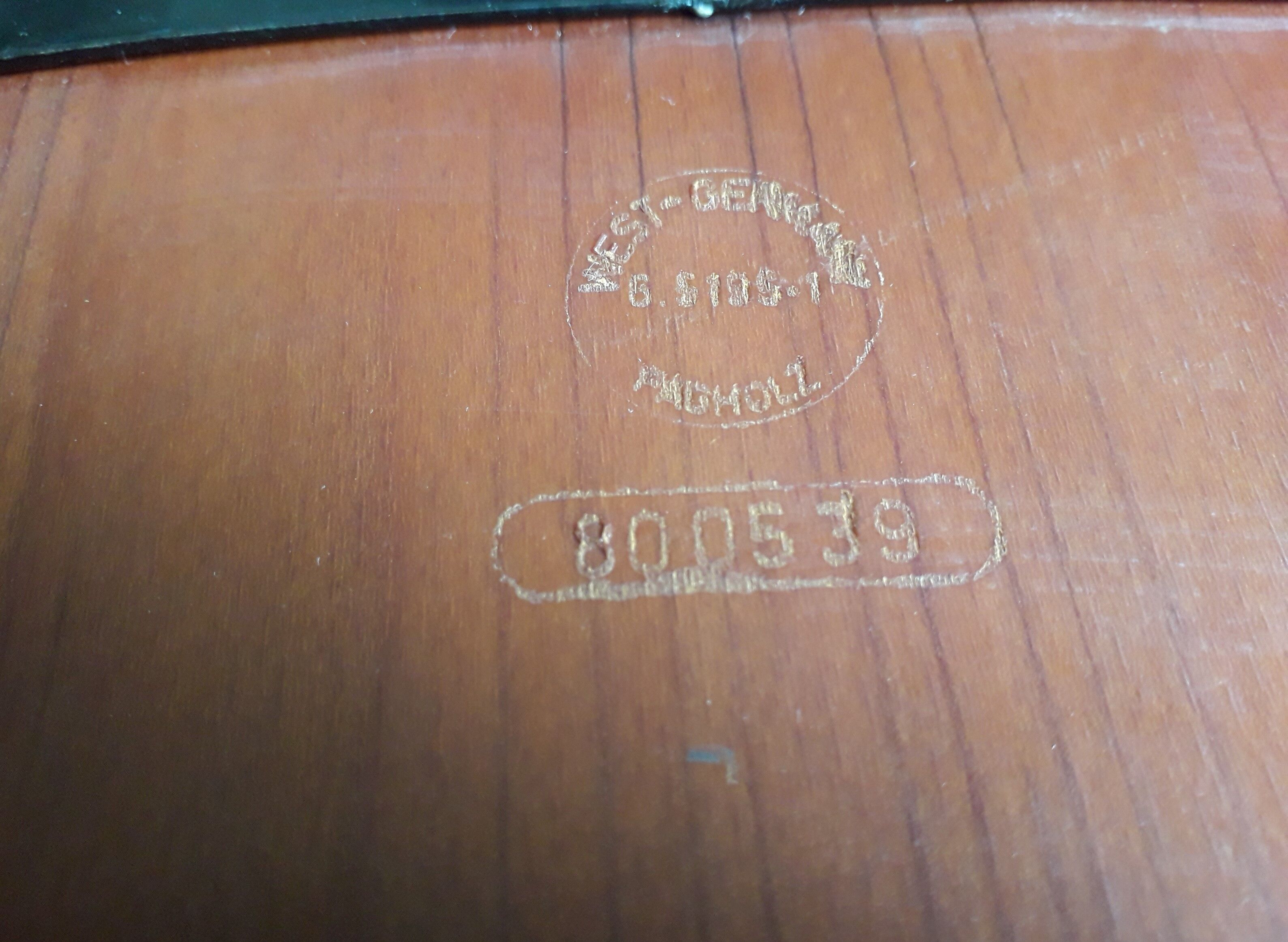 Set of 5 stackable 60s Pagholz chairs