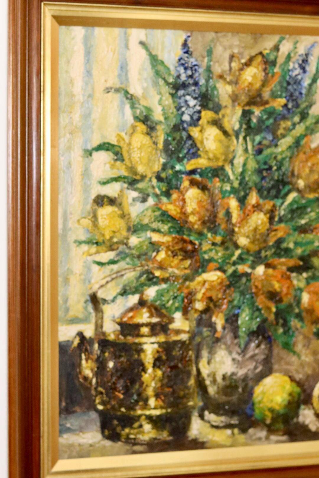 Oil painting on Swedish canvas from the mid-century "Floral Still Life" by Lars DraabyeK -- Vintage and framed.
