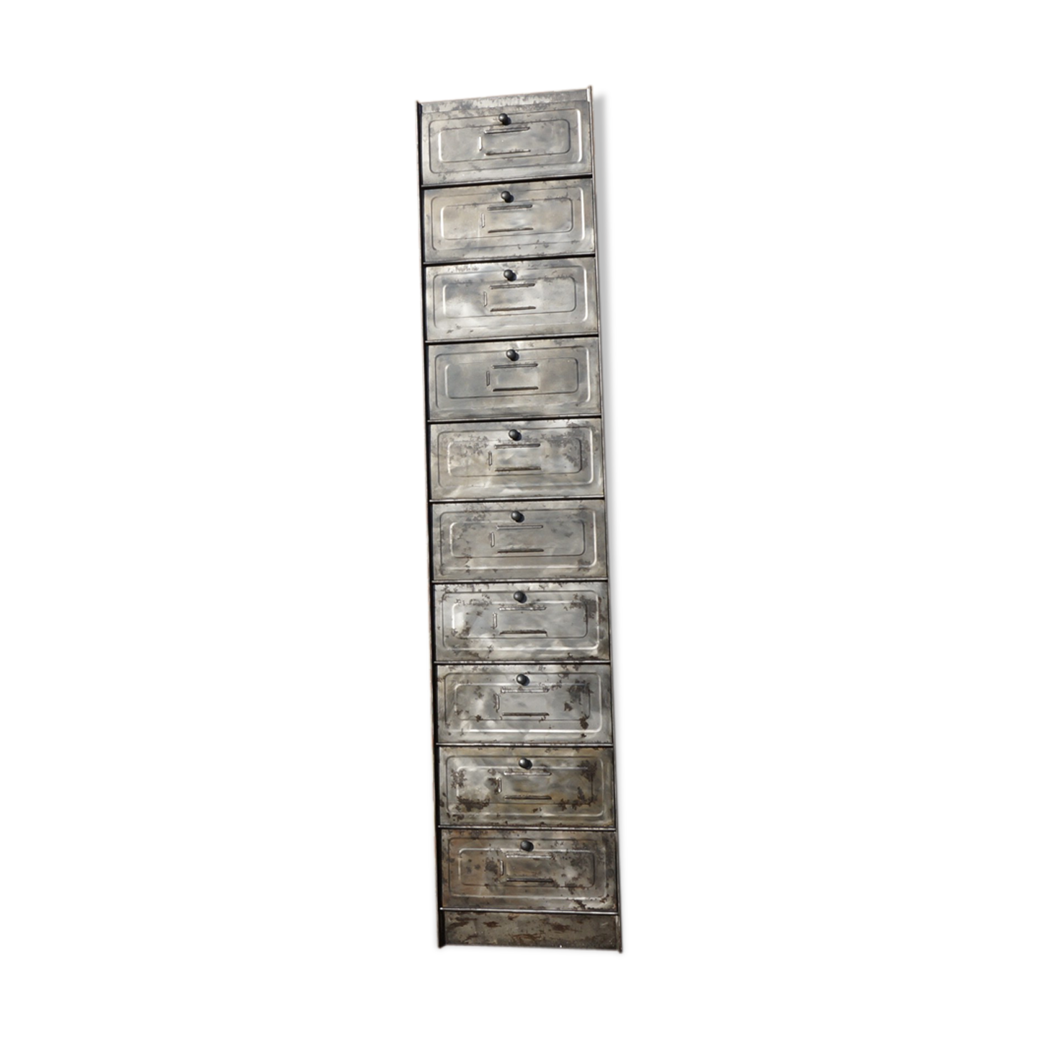 column 10 valves