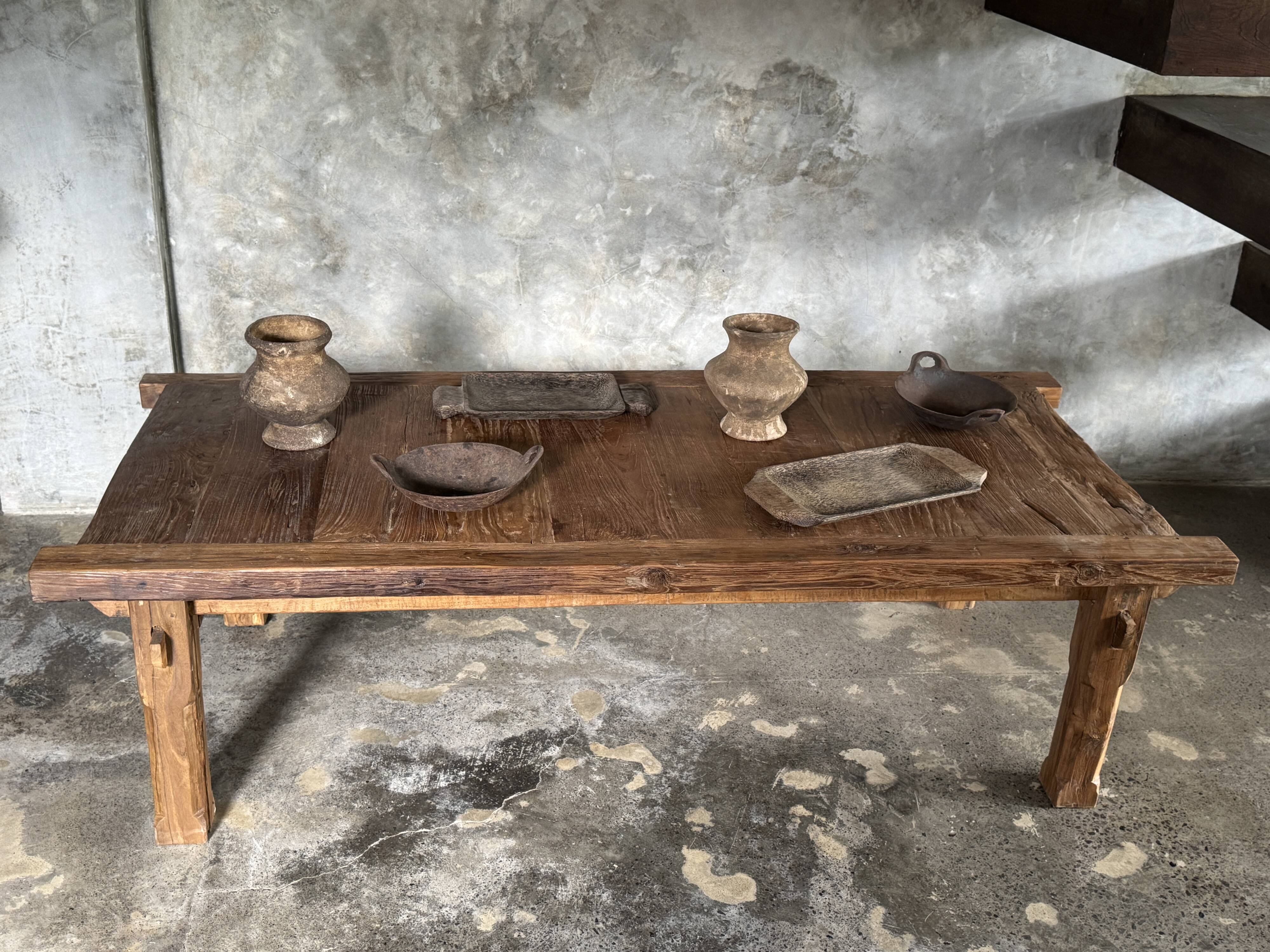 Large upcycled golden teak coffee table L1m60 W70 H45