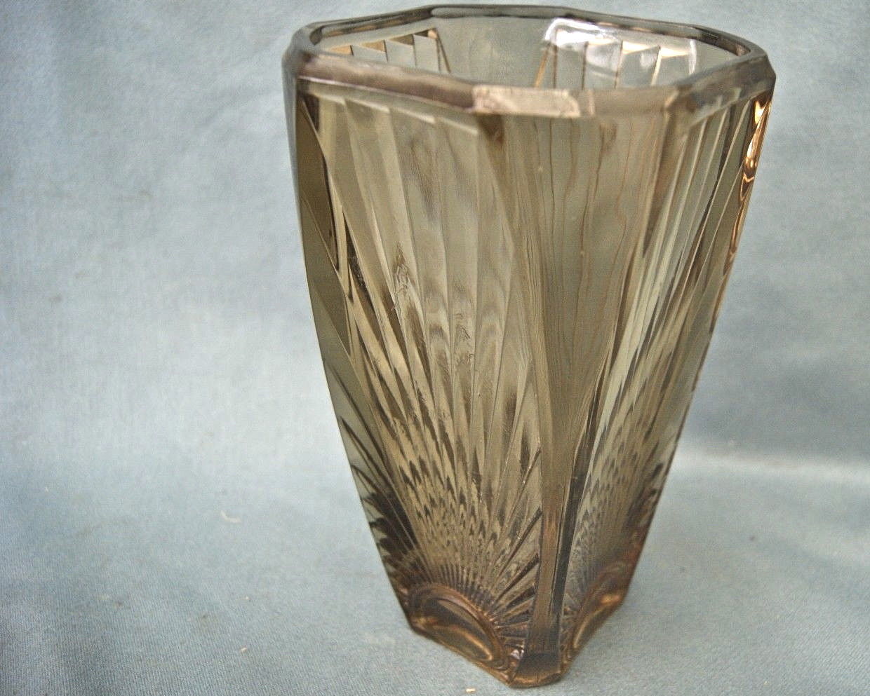 Art deco vase
