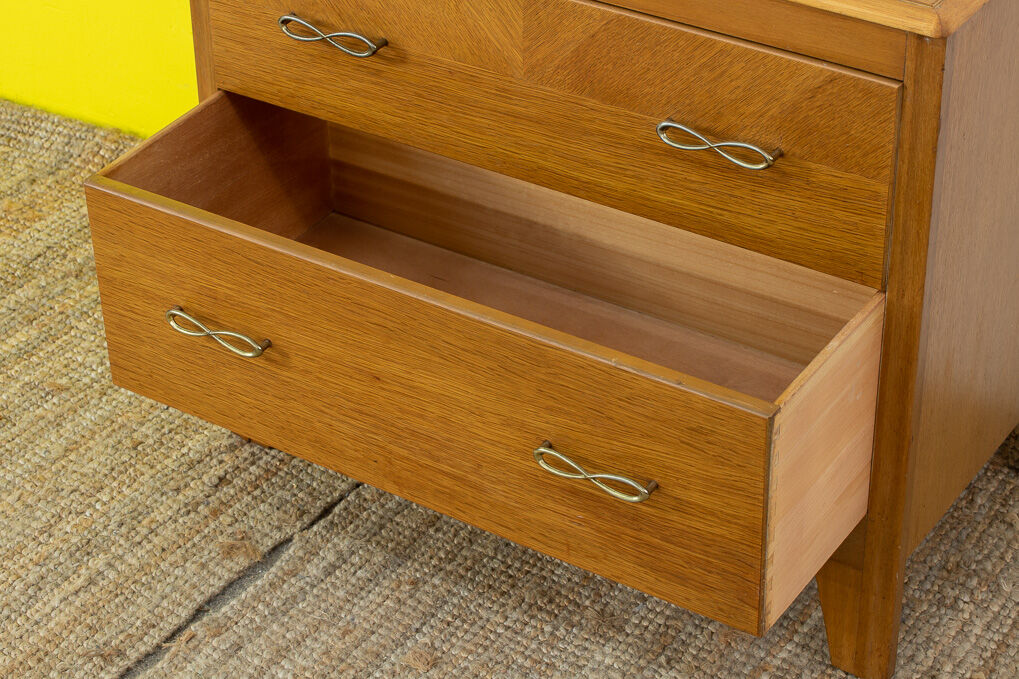 Commode scandinave vintage – 76 cm