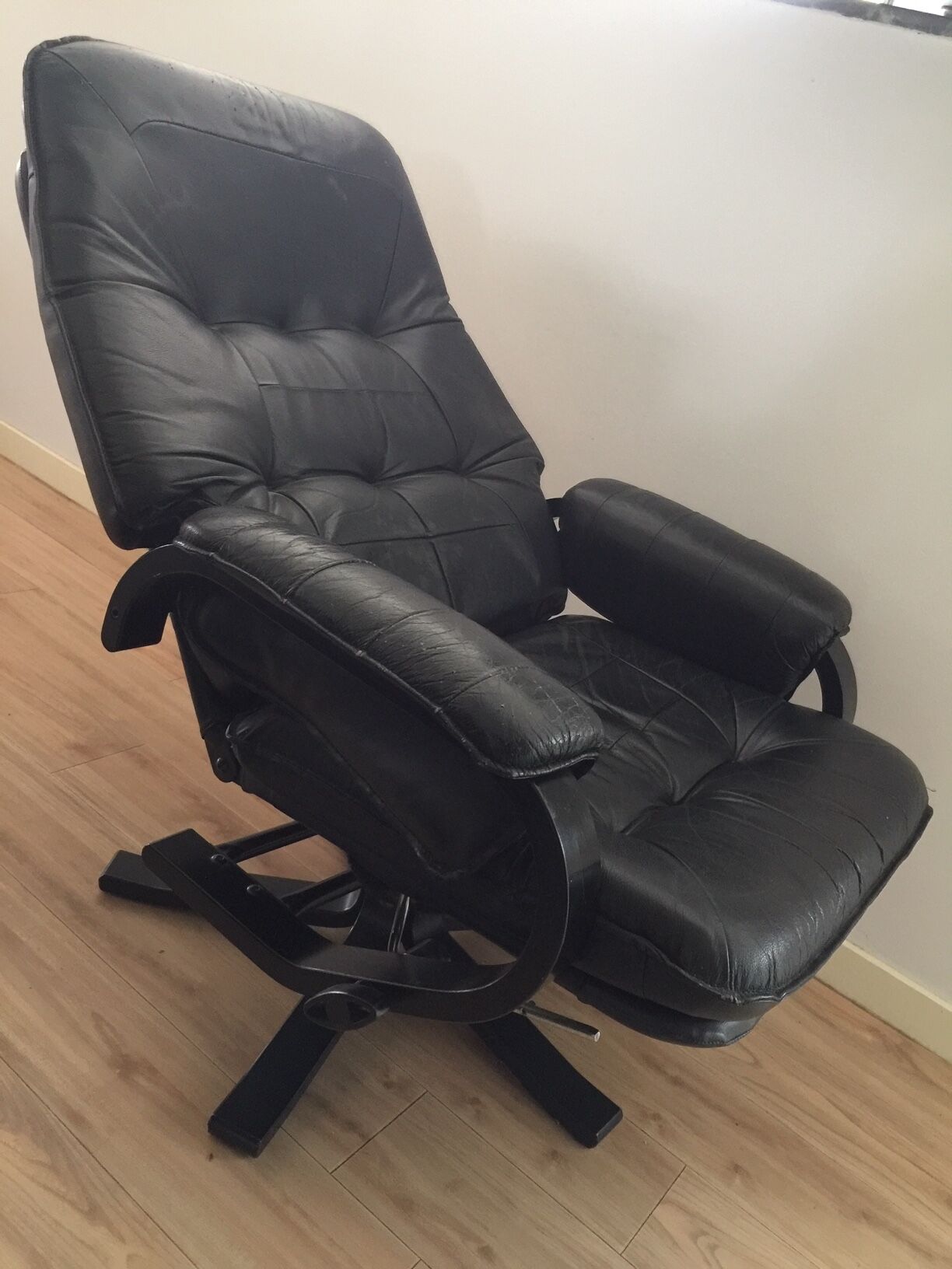 Armchair Scandinavian lounge swivel and tilt and his ottoman Unico 1970 Denmark