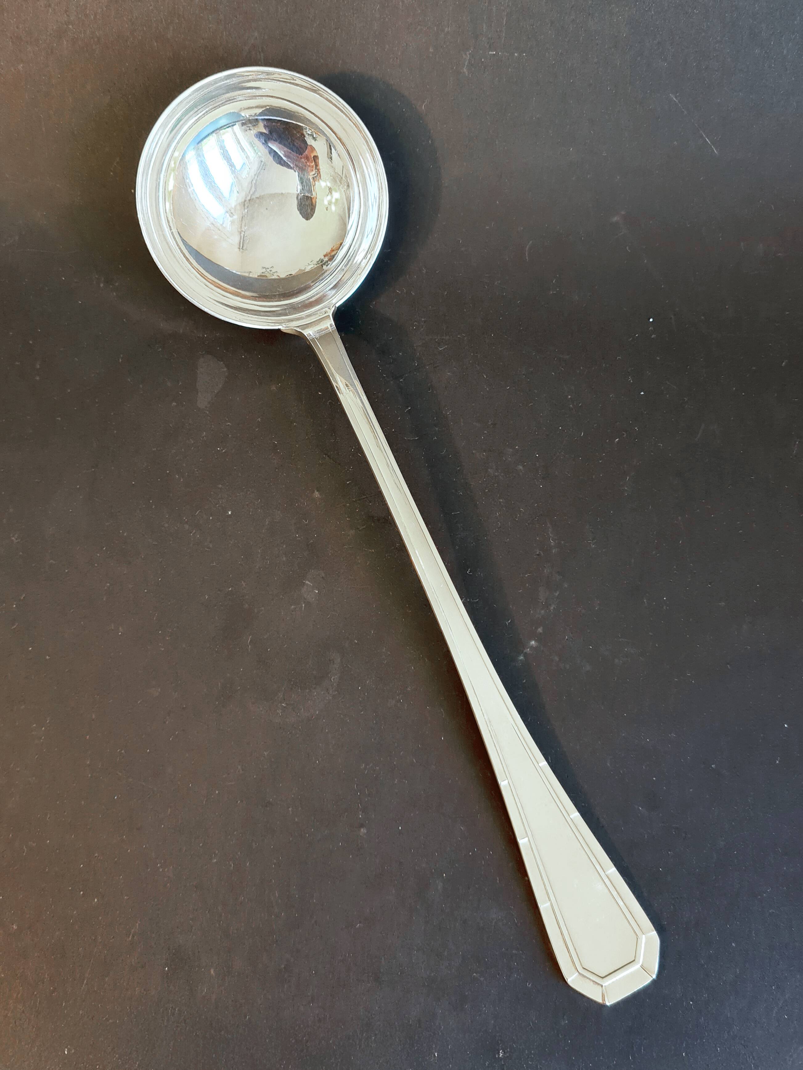 Christofle "Tosca" model silver-plated ladle – Art Deco elegance –