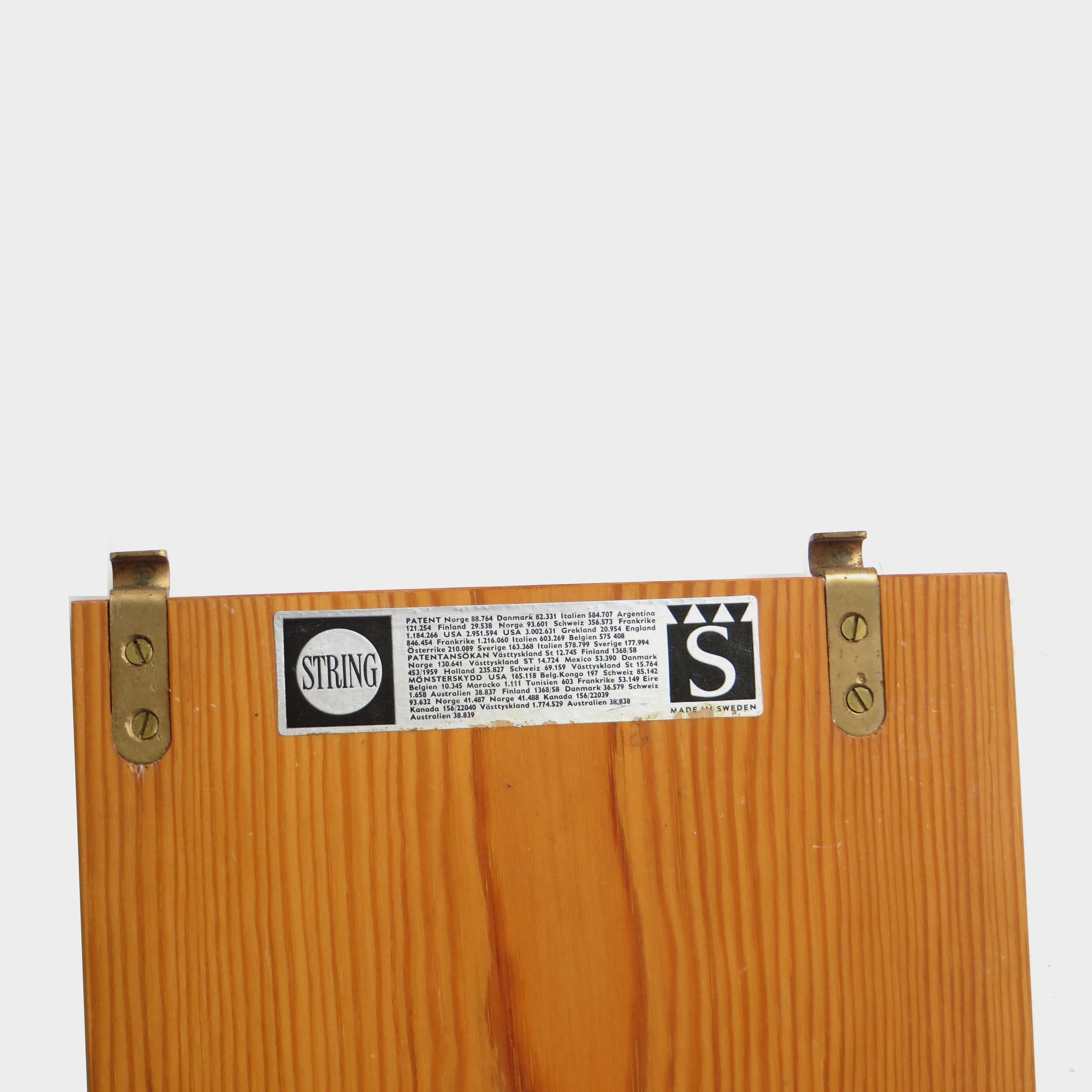 Mid century wall unit shelving system by Nisse Strinning for String AB, Sweden 1950s-1960s