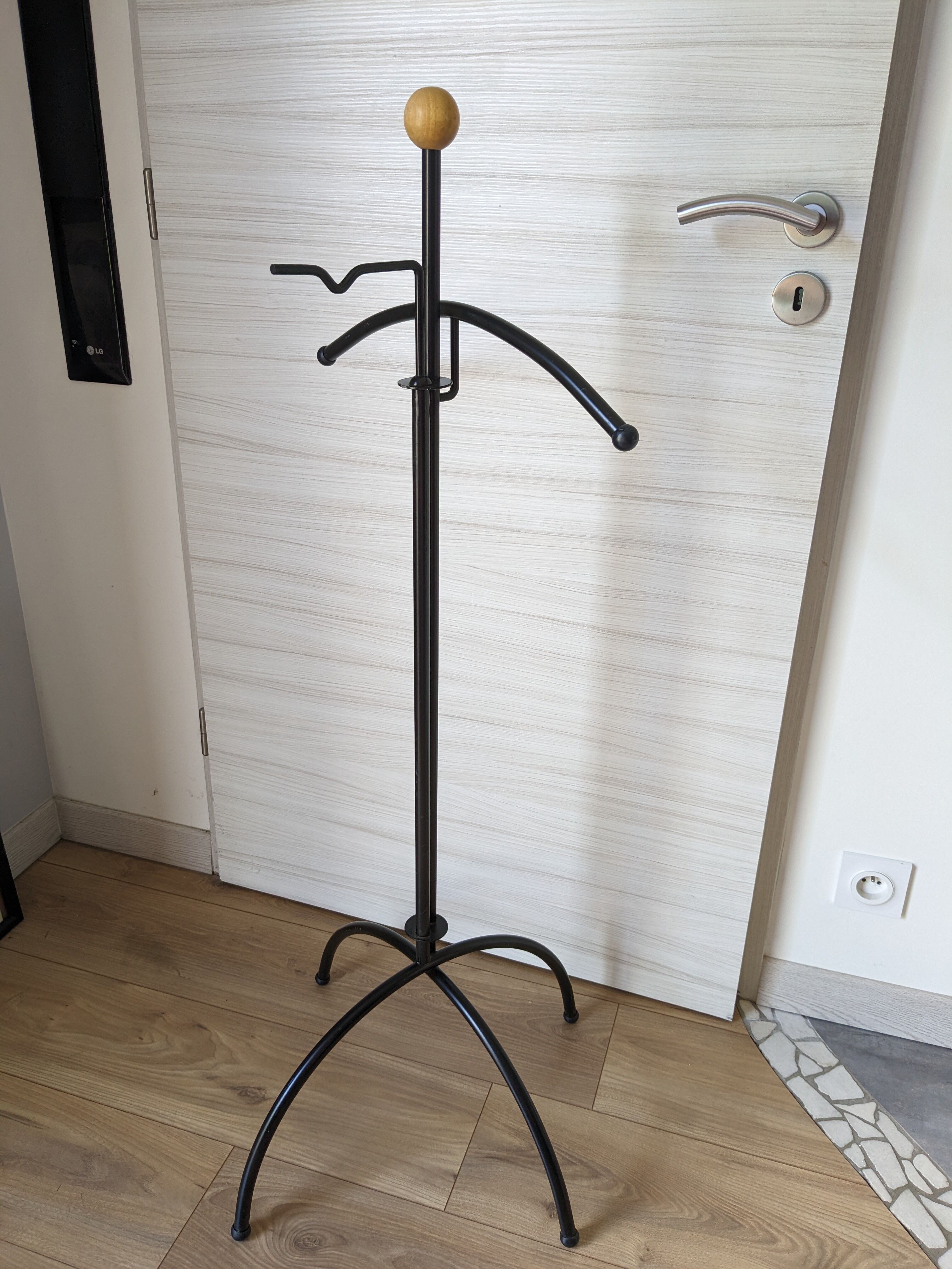 Vintage valet black and wood