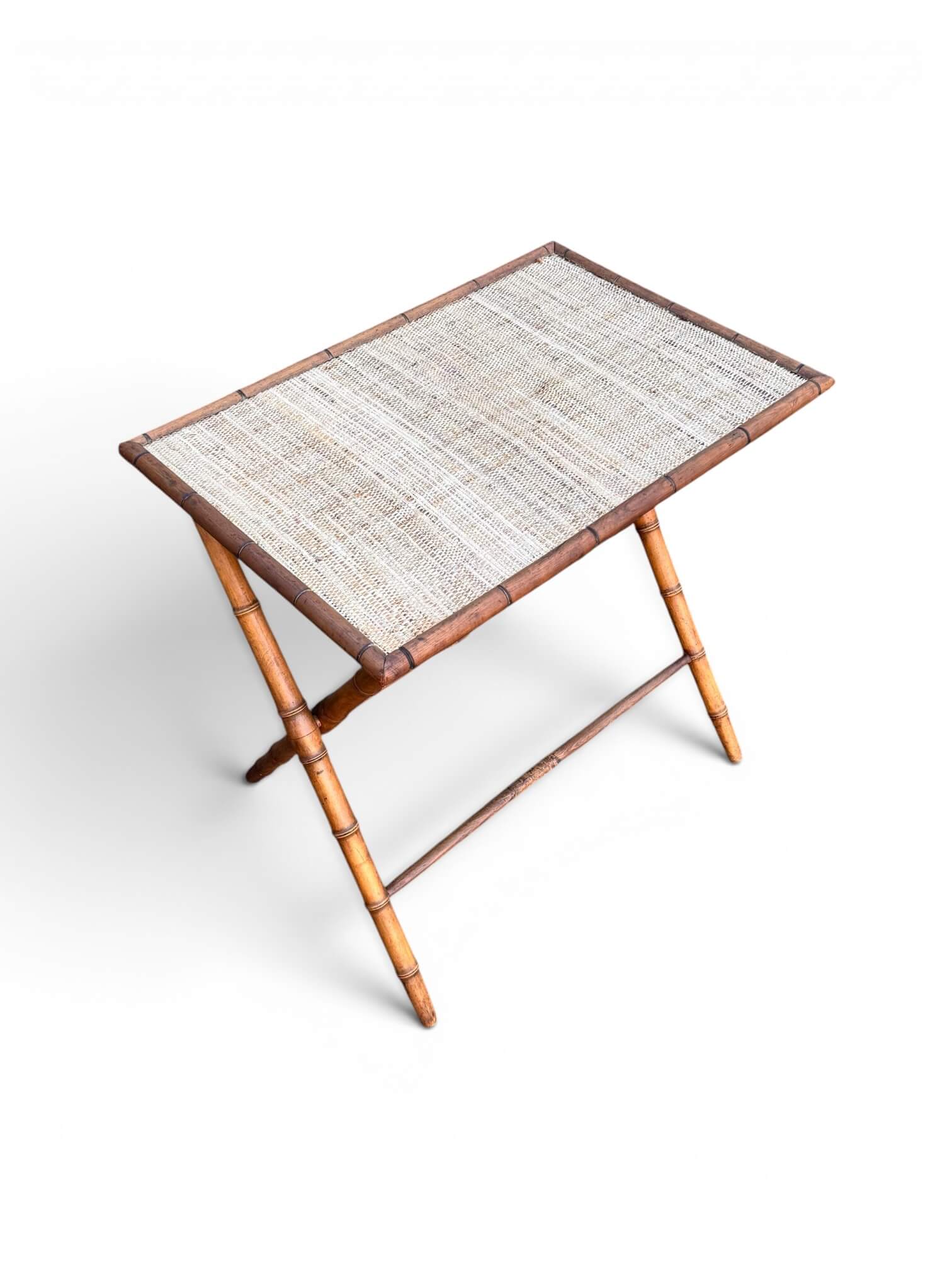 Table d’appoint pliante en faux bambou, époque 1900