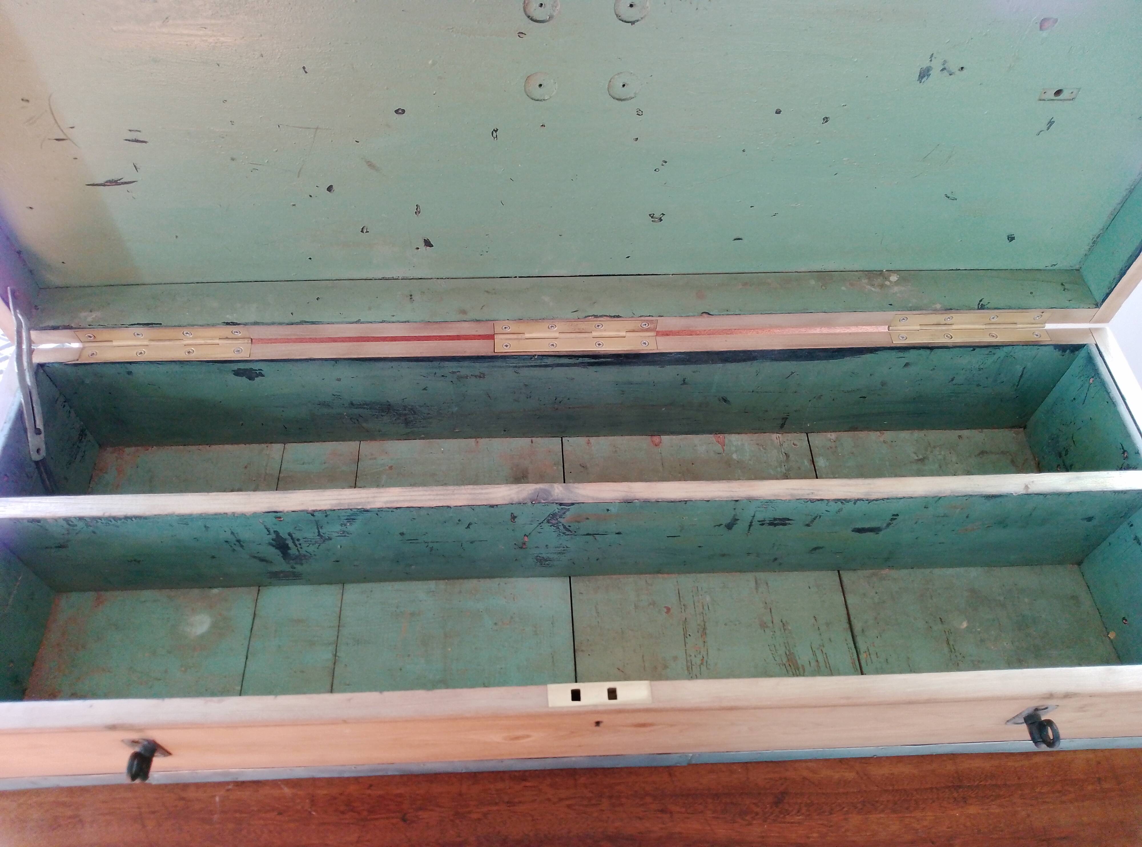 Military transport trunk