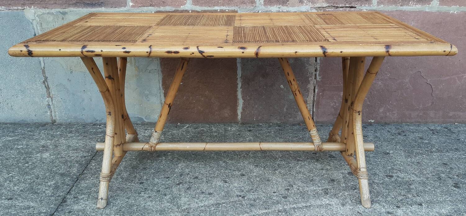 Table and 6 chairs made of bamboo and rattan
