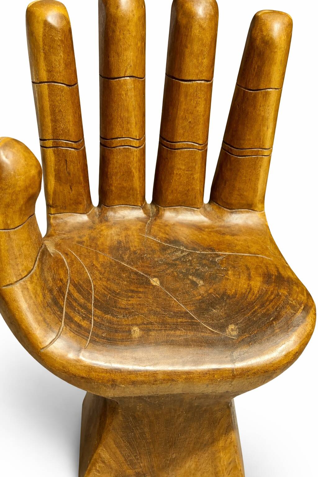 Sculptural armchair in solid wood – Hand shape
