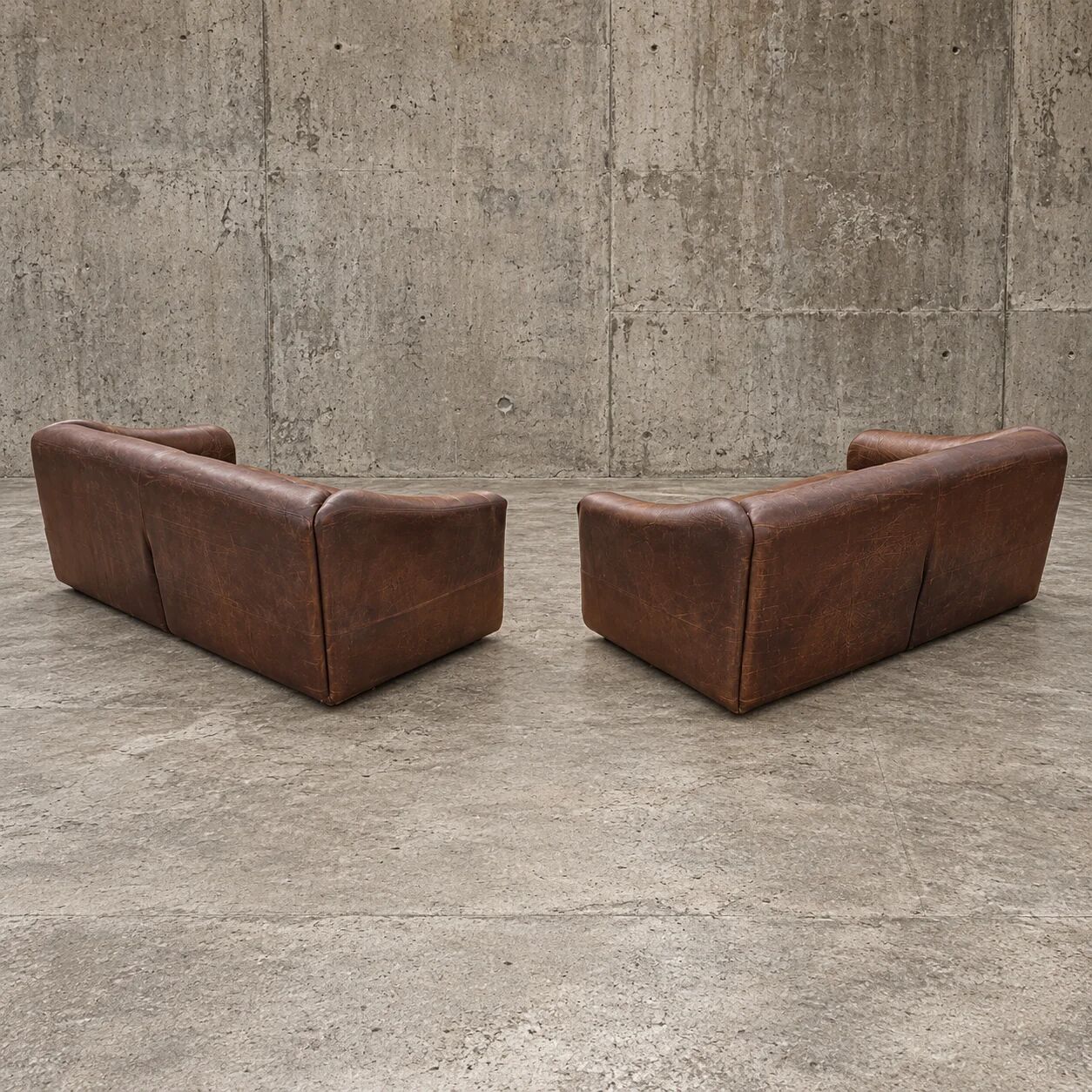 2 x Desede sofa / De Sede / Brown leather / DS-47 / matching patina of age /