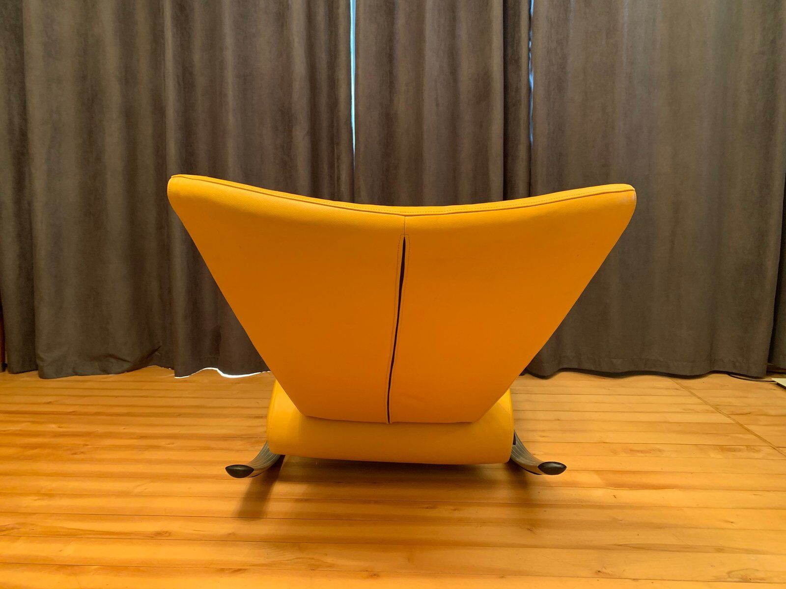 Modern chaise lounge, 1980s