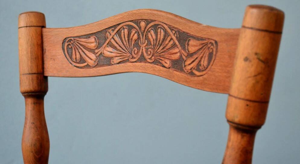 Ensemble de deux chaises Tubinger avec dossier Art Nouveau Adolf Schneck