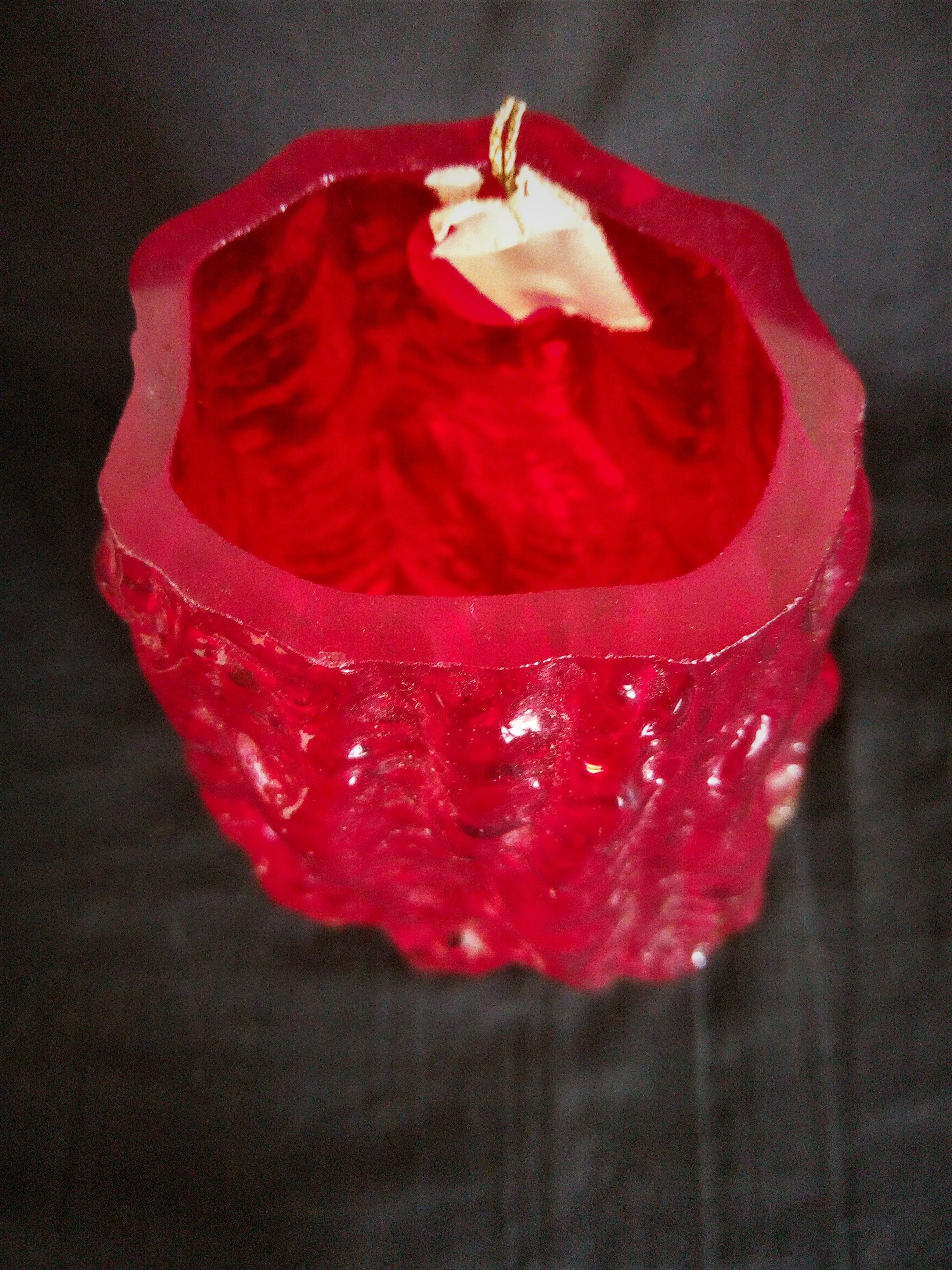Mouth-blown rock crystal vase, red, Glassworks Ingrid, Germany
