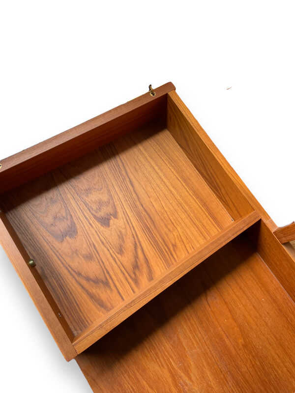 Coiffeuse en bois naturel et tissus