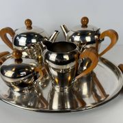 Service à café et à thé en métal argenté Alessi