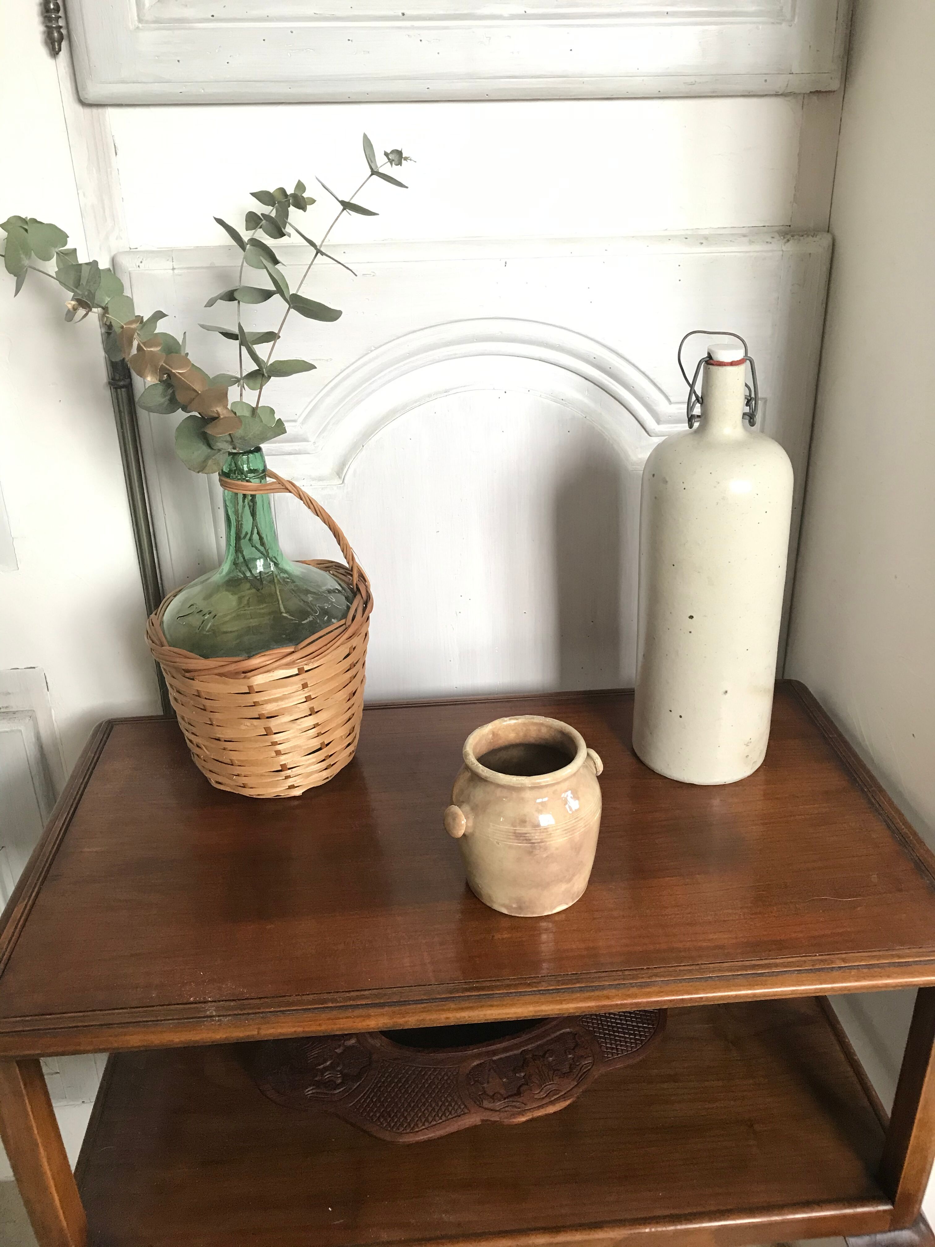 1.75l sandstone bottle