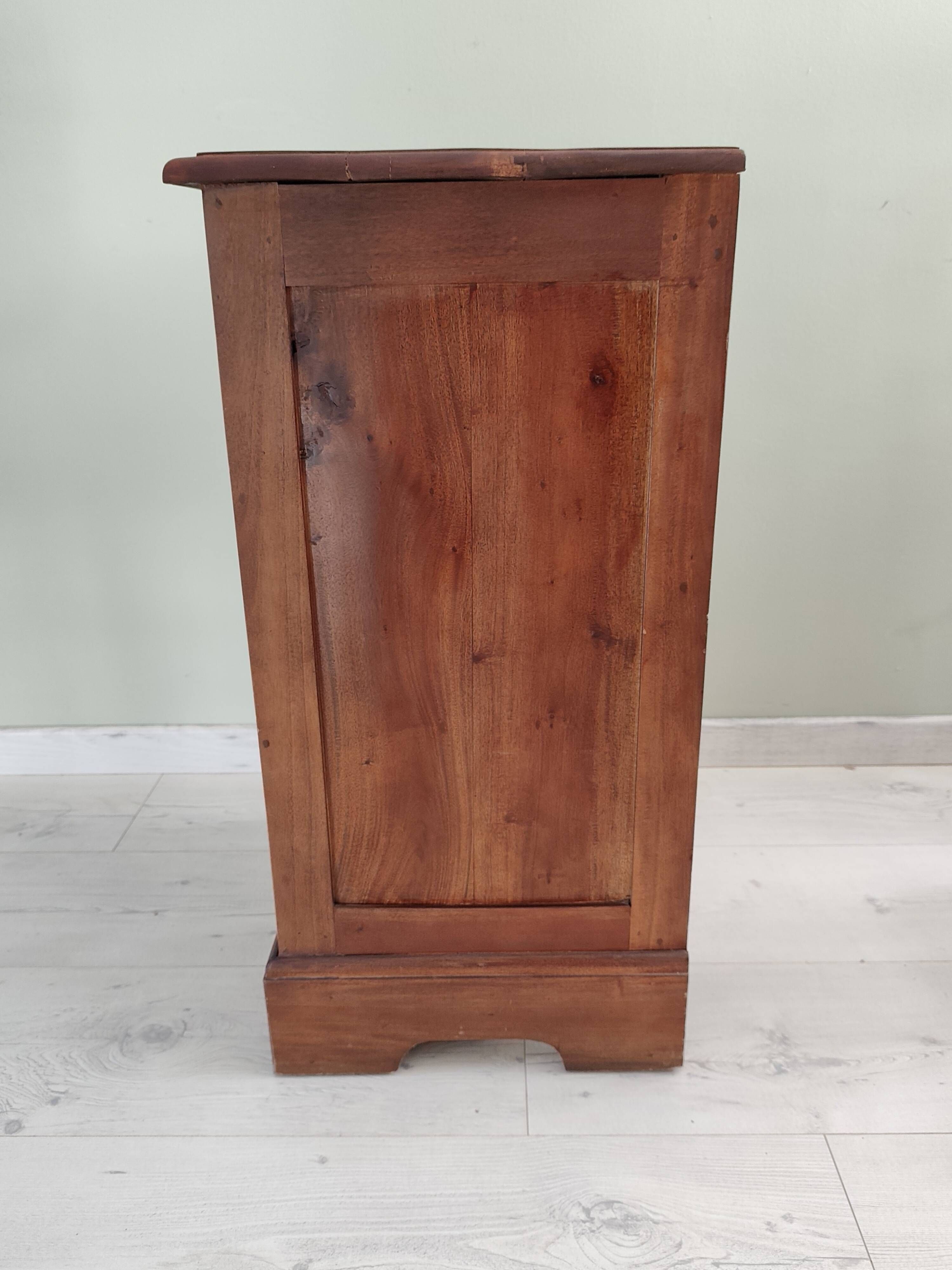 Meuble en bois ancien a 3 tiroirs esprit brocante chic