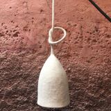 Suspension en feutre de laine de mouton