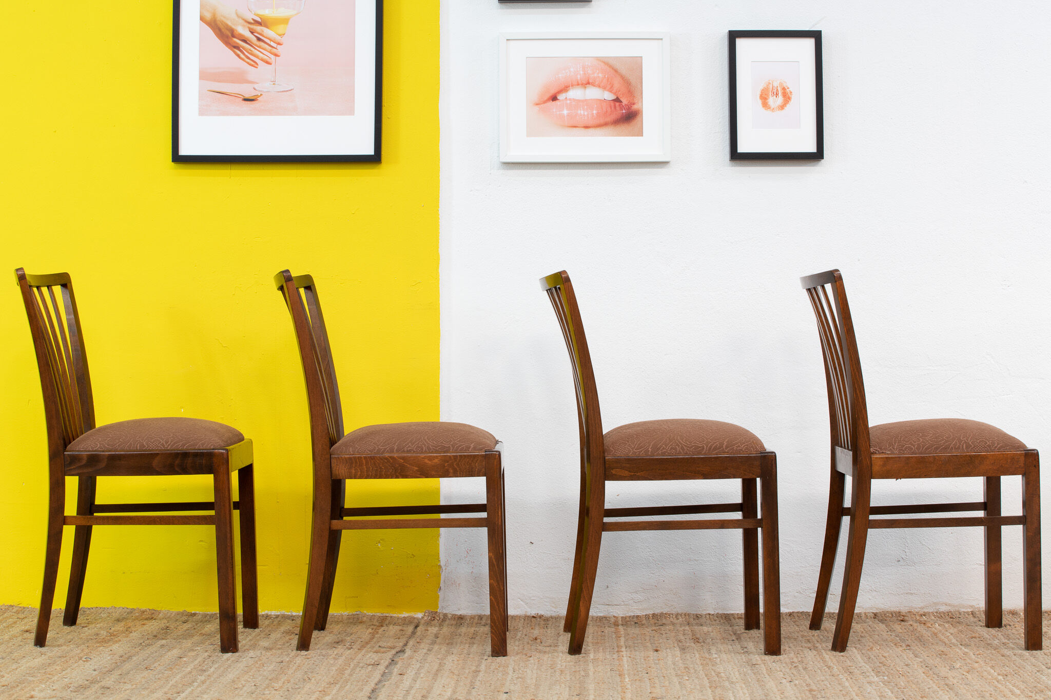 Série de 4 chaises scandinaves vintage