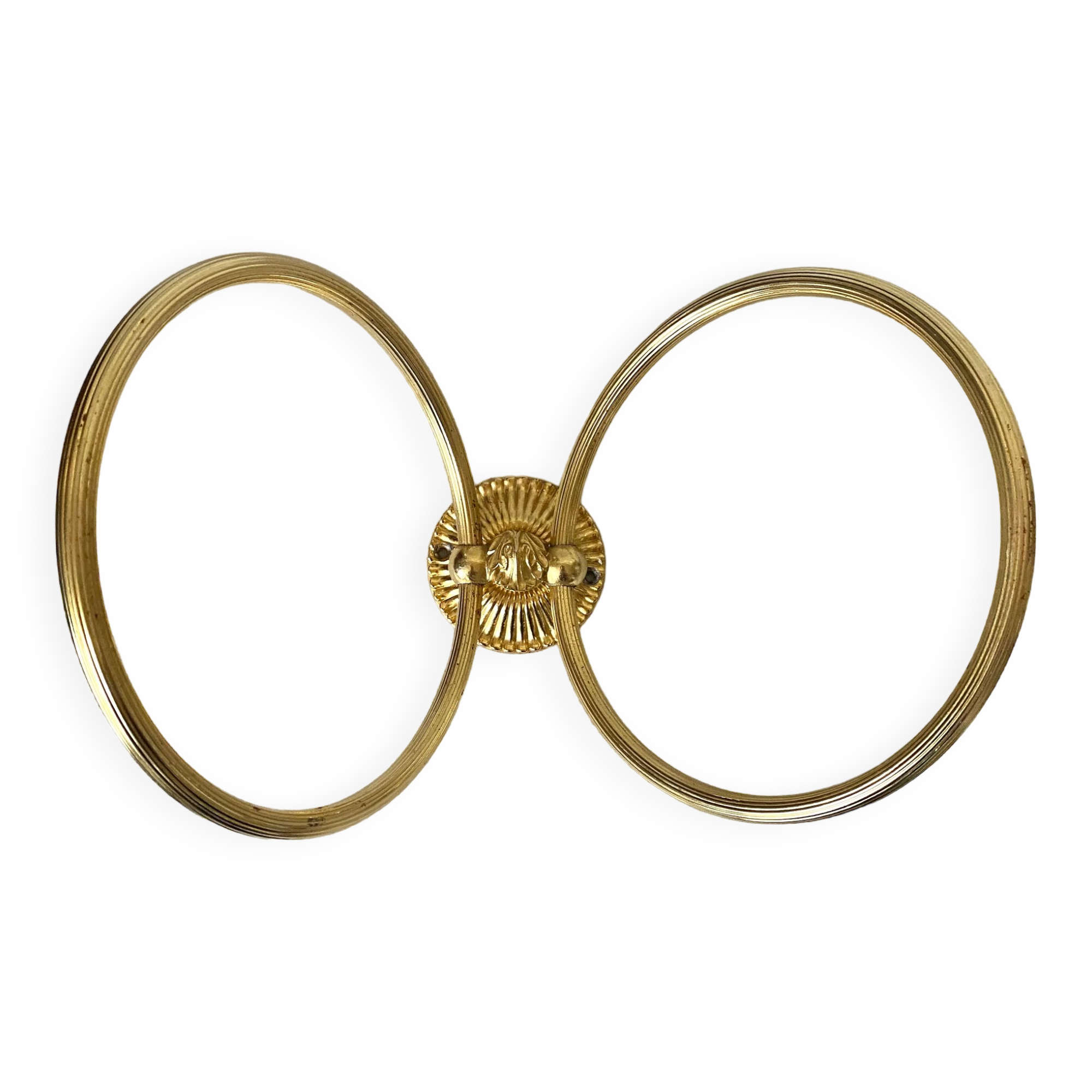 Towel rack golden rings