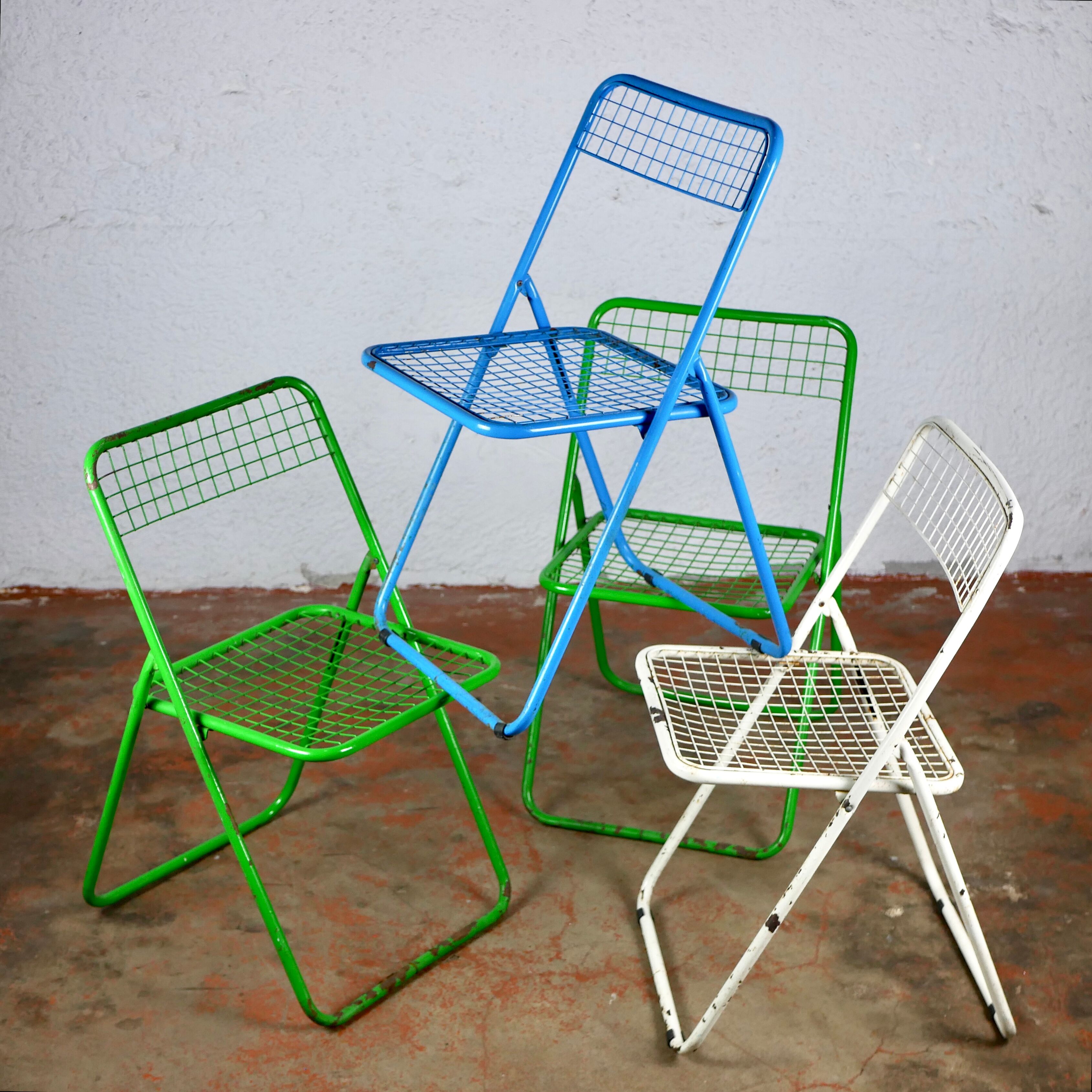 Series of 4 Ted Net chairs, by Niels Gammelgaard