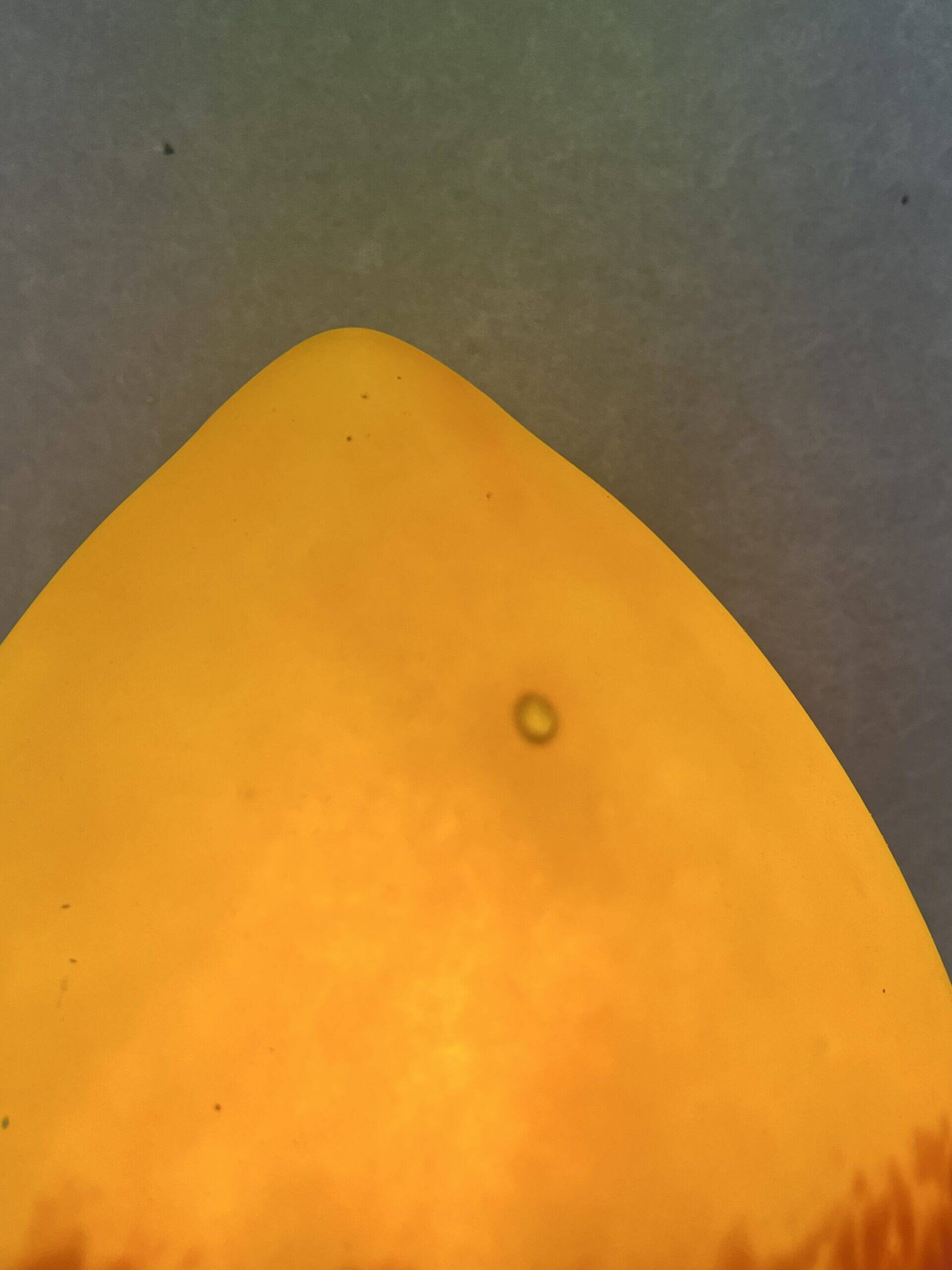 Contemporary mushroom lamp in amber-tinted yellow glass paste, height 58 cm