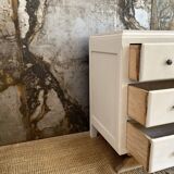 Chest of drawers in oak feet mustache