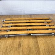 Tabouret pliant en bois