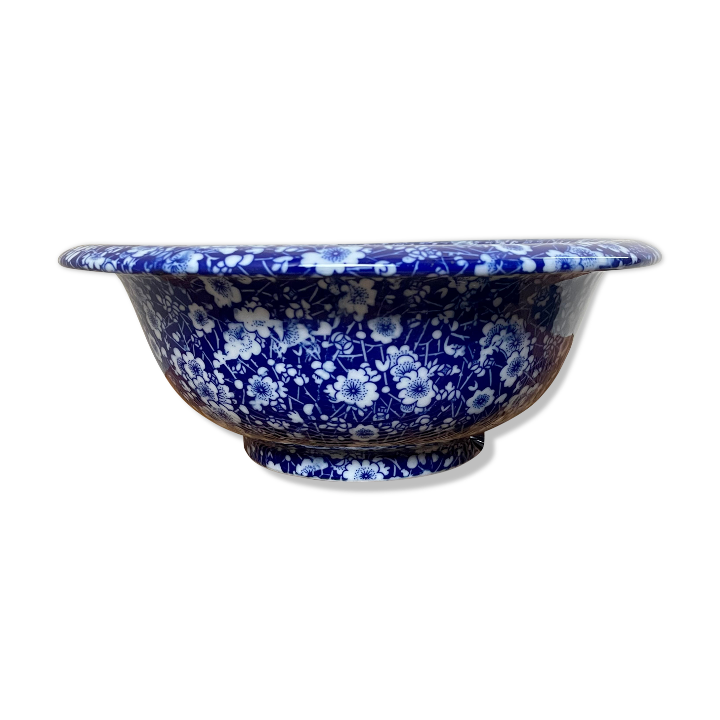 Cauldron Victoria Ware Ironstone