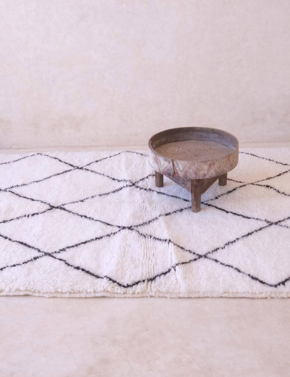 Beni Ouarain rug from Morocco - 181 x 133 cm