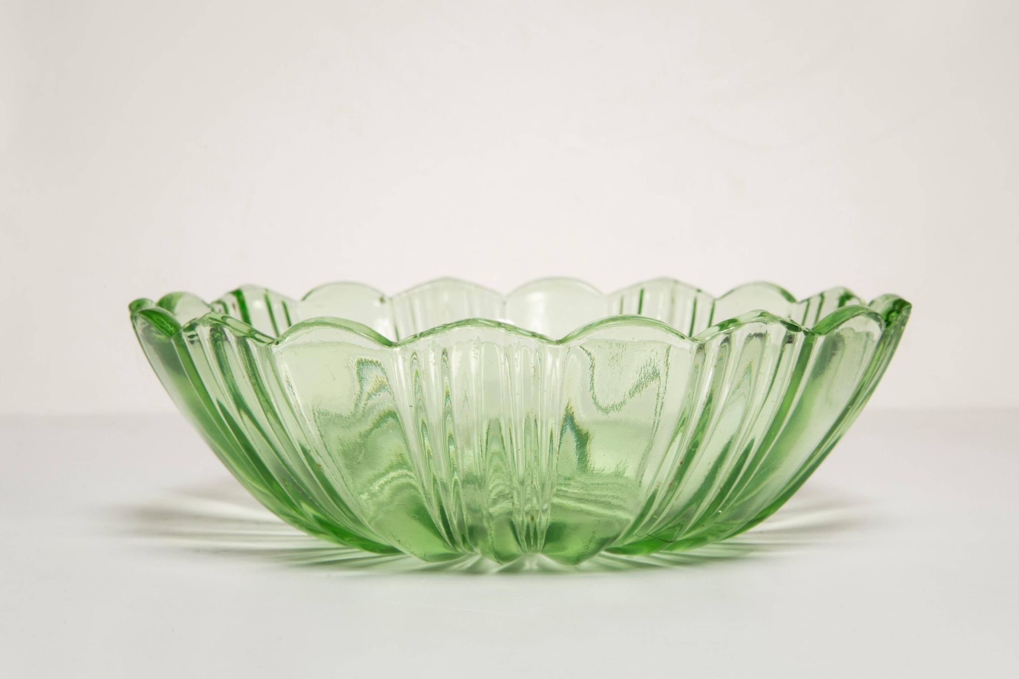 Vintage green decorative plate with flowers from the mid-century, Italy, 1960s.