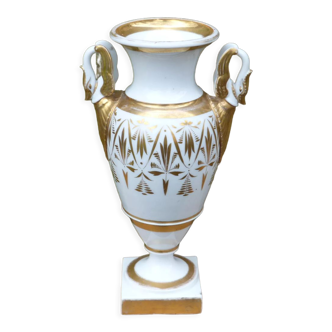 Church vase in Sevres Vieux Paris white and gold handles Swans
