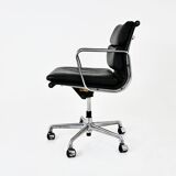 Office chair by Charles and Ray Eames for Icf, 1970s